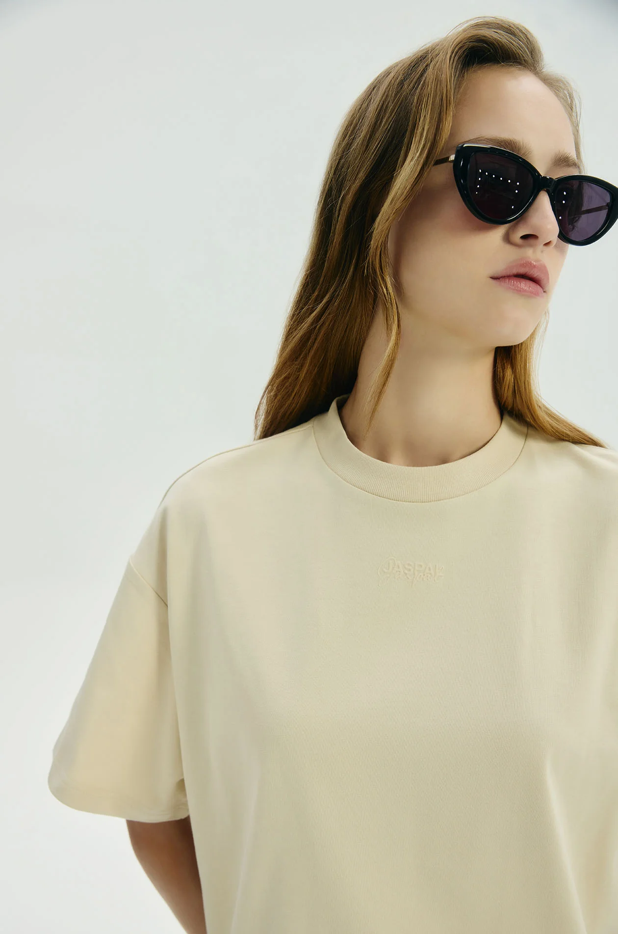 Embossed Logo Oversized T-Shirt - Image 3