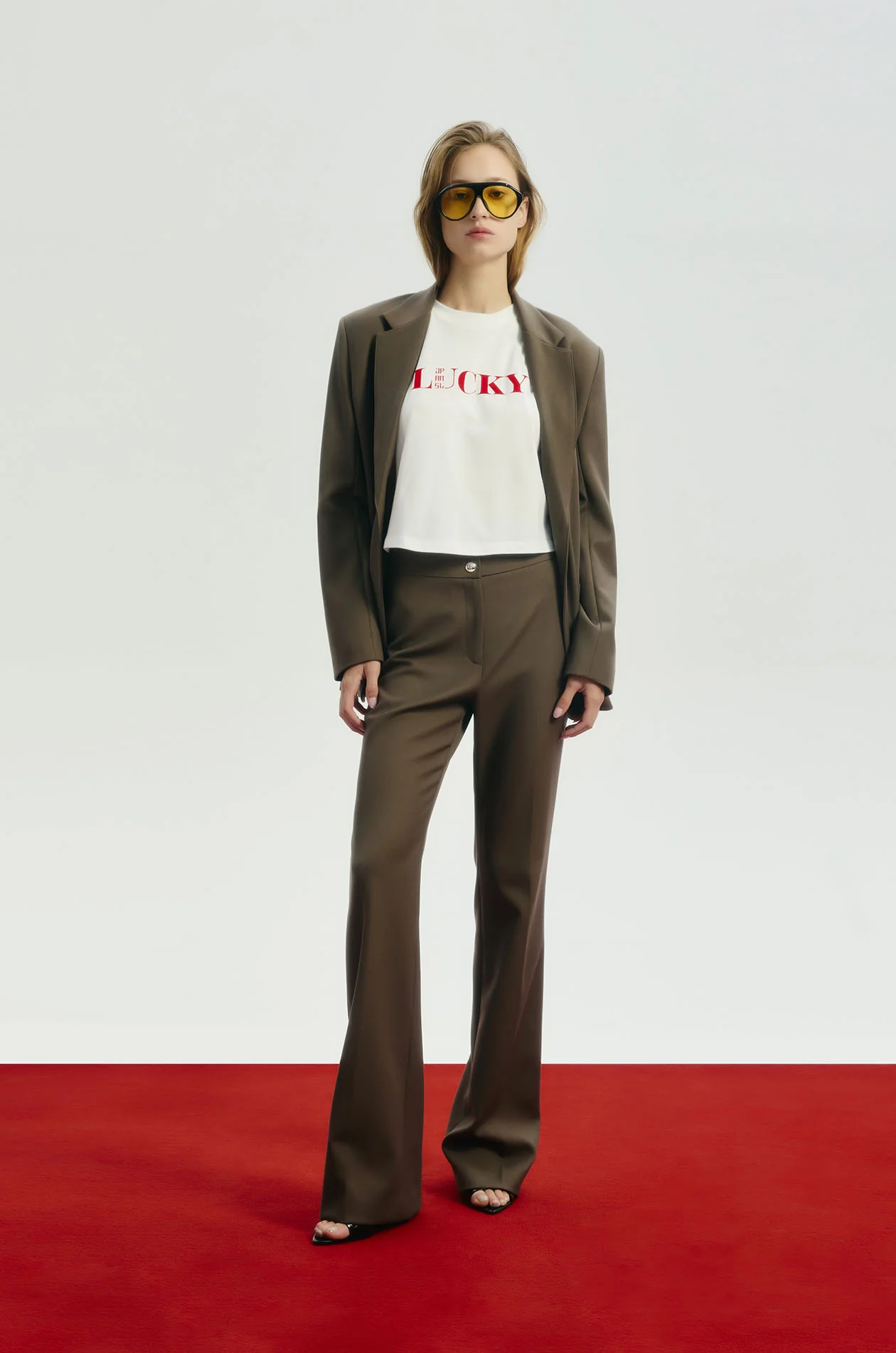 Letter Oversized Cropped T-Shirt - Image 5