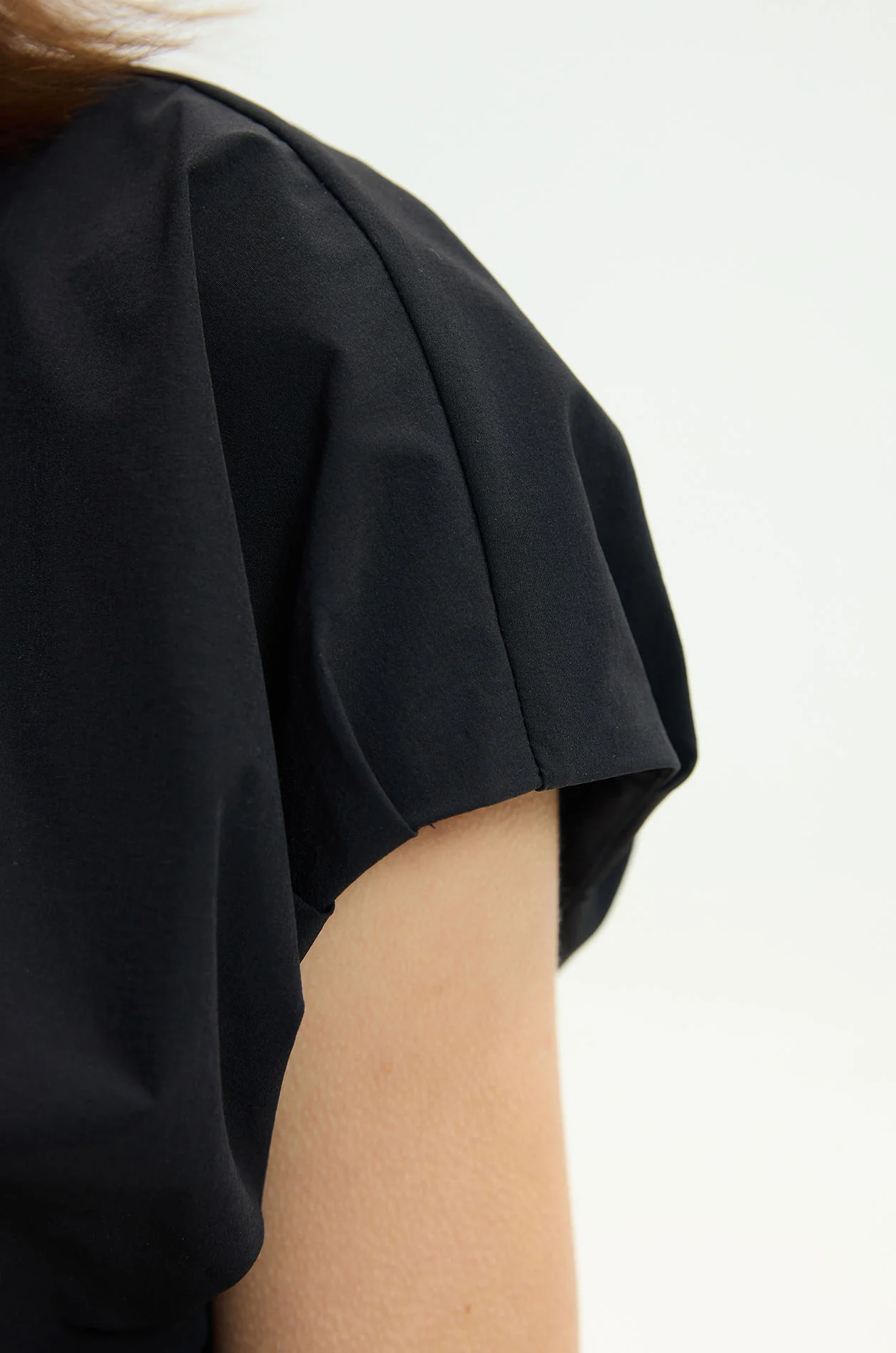 Buckle Strap Sleeveless Shirt - Image 9