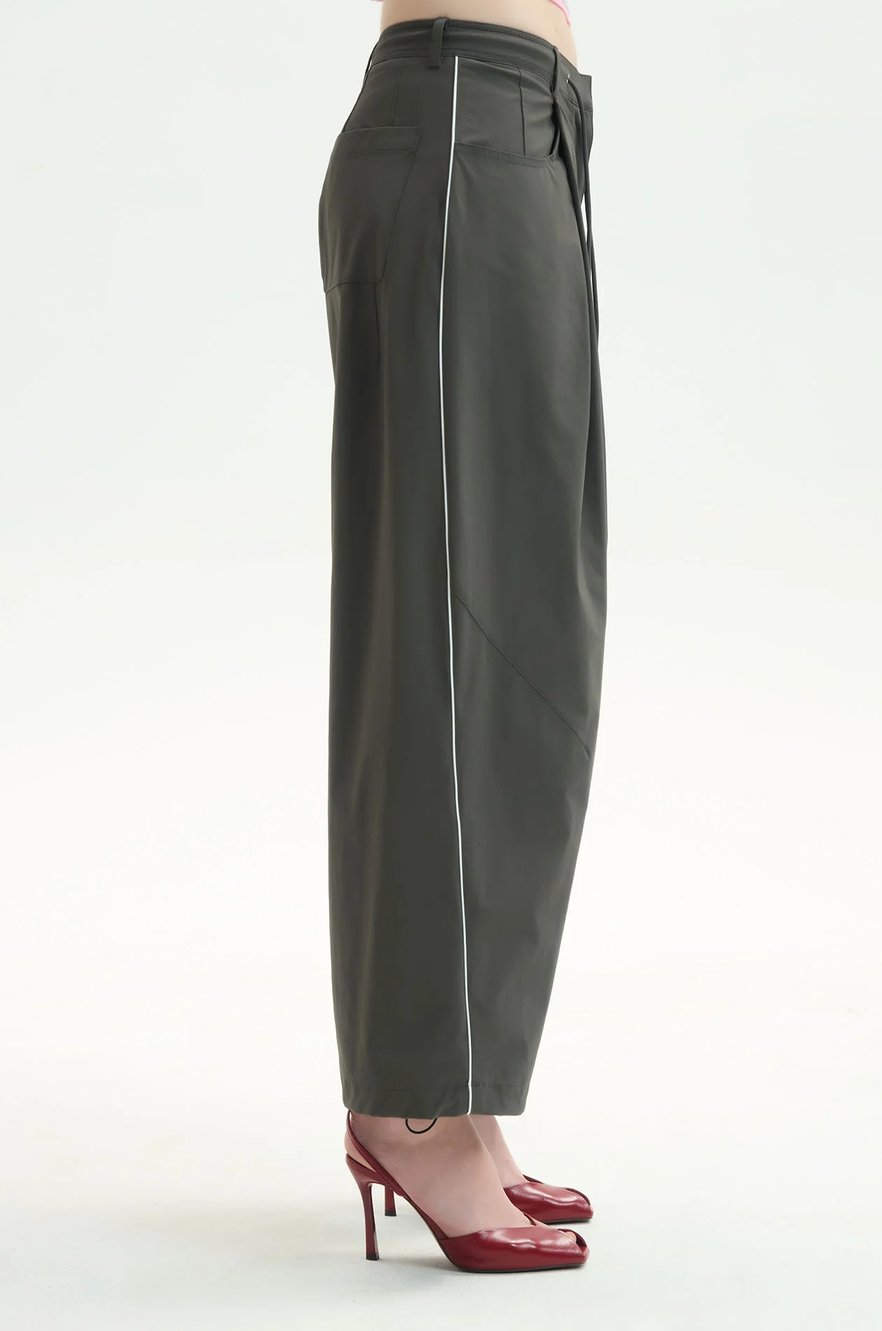 Piping Drawstring Bubble Sweatpants - Image 3