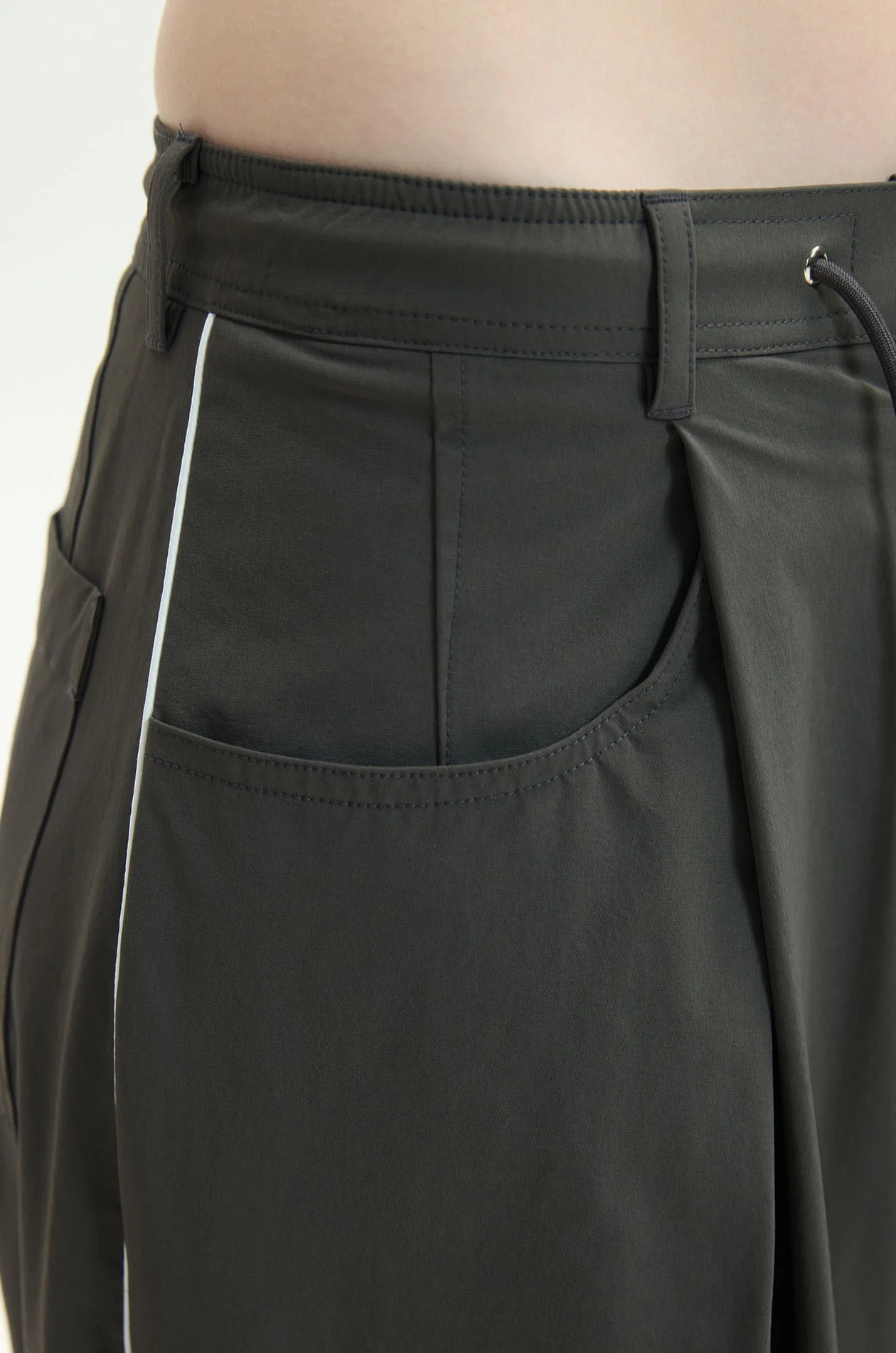 Piping Drawstring Bubble Sweatpants - Image 5