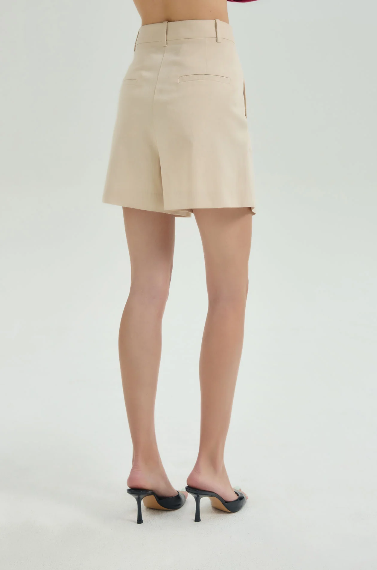Chunky Pleated City Shorts - Image 5