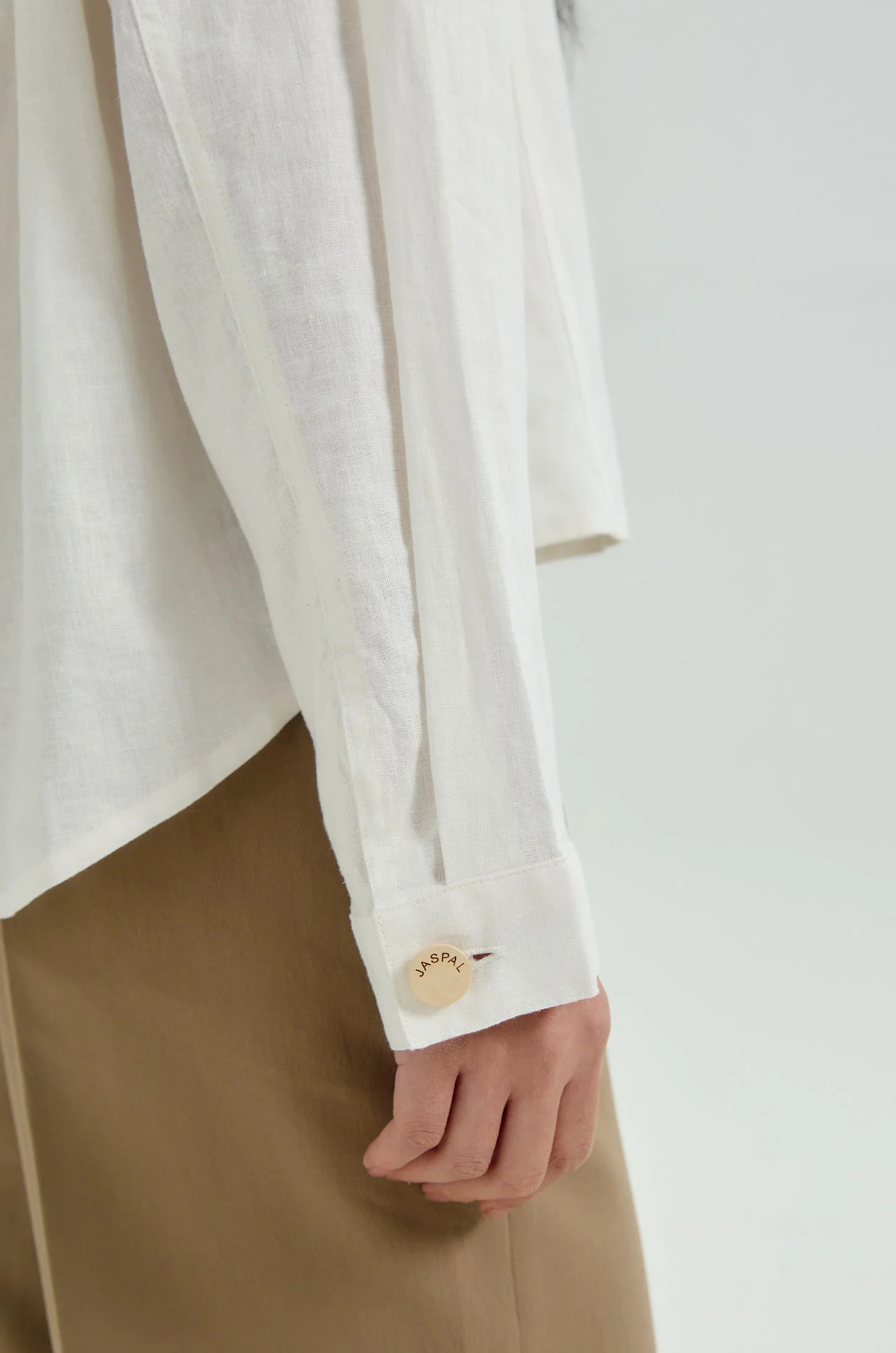 Lien Blend Oversized Shirt - Image 4