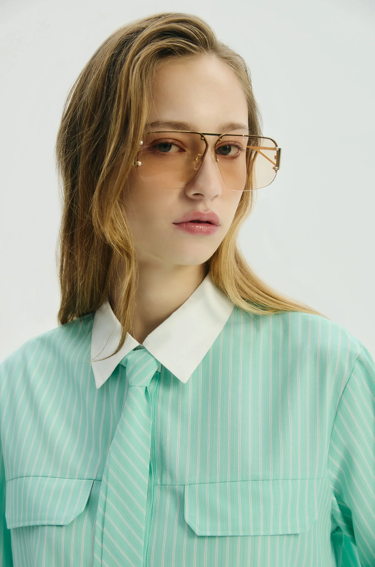 Boxy Shirt with Necktie - Image 3