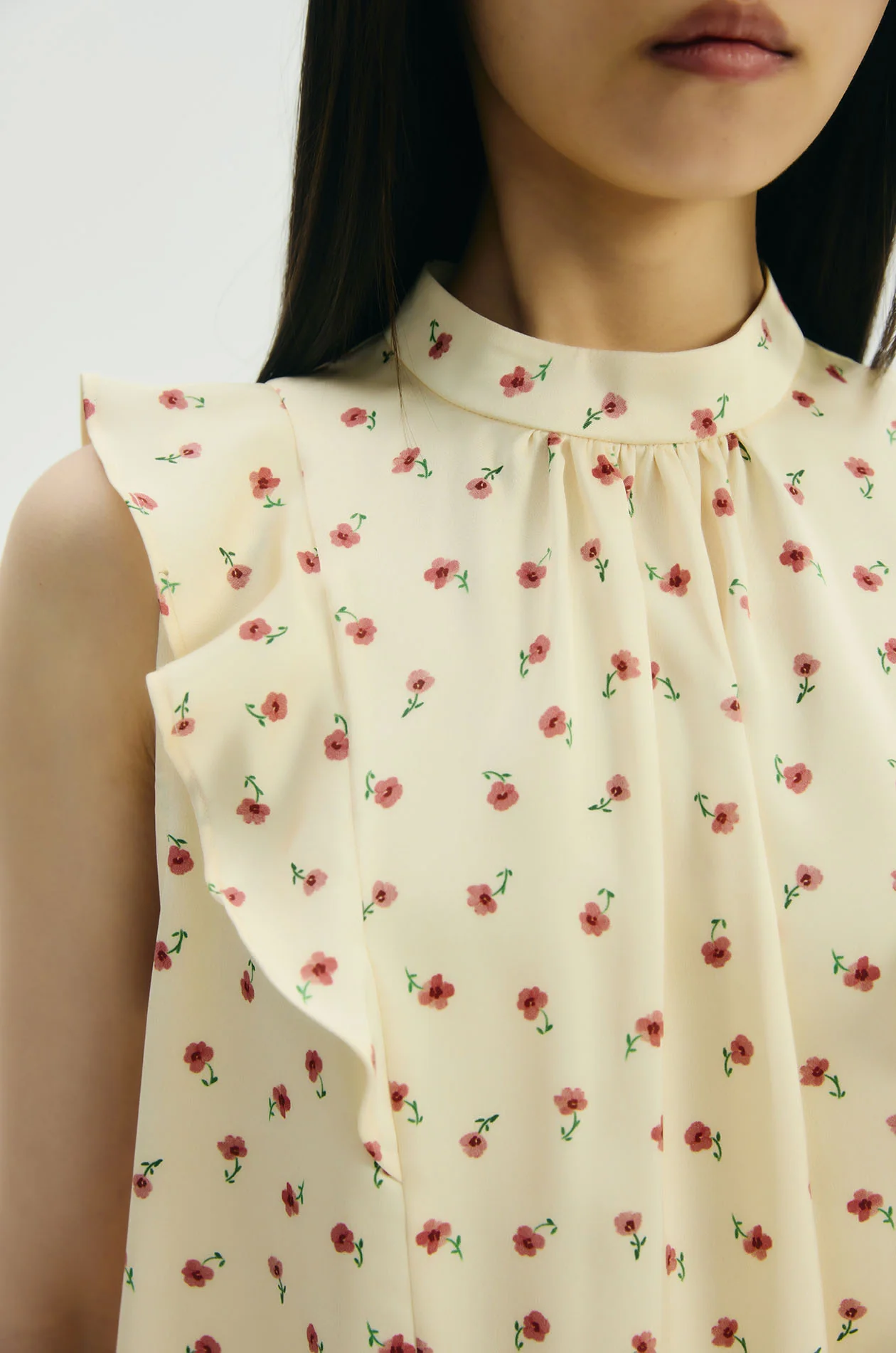 Ditsy Floral Satin Ruffle Top - Image 3