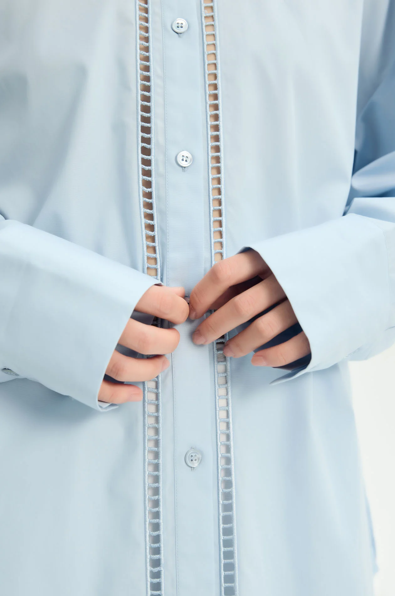 Palm Cutwork Long-Sleeved Shirt - Image 3
