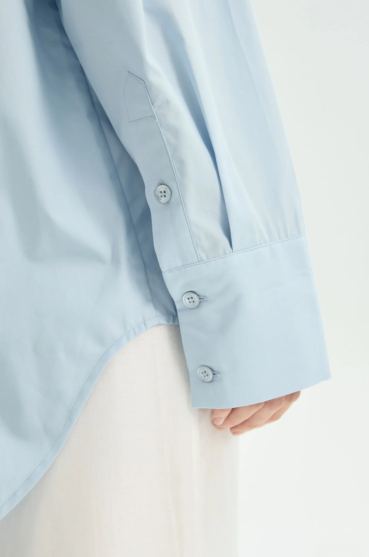 Palm Cutwork Long-Sleeved Shirt - Image 4