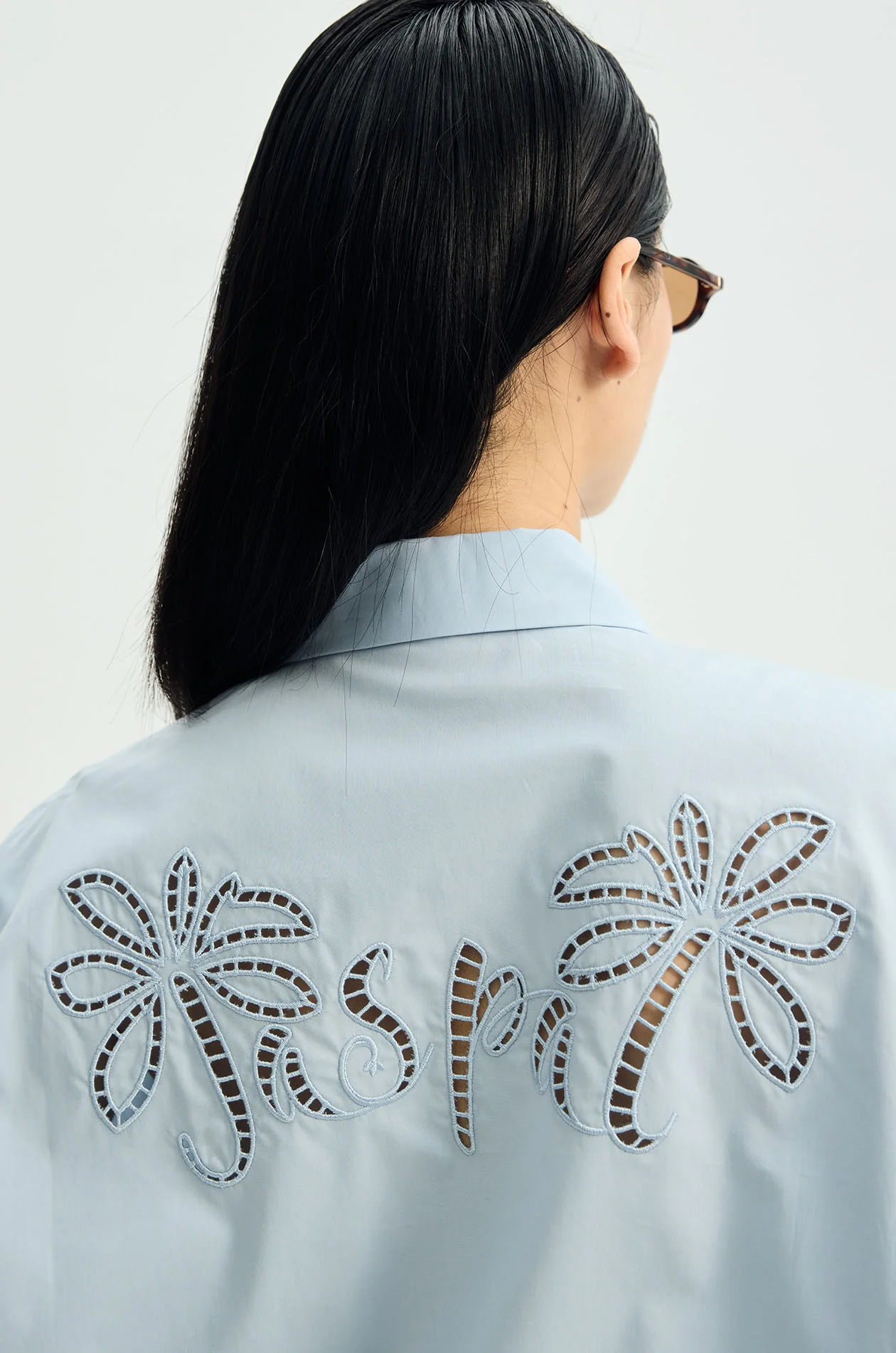 Palm Cutwork Long-Sleeved Shirt - Image 5