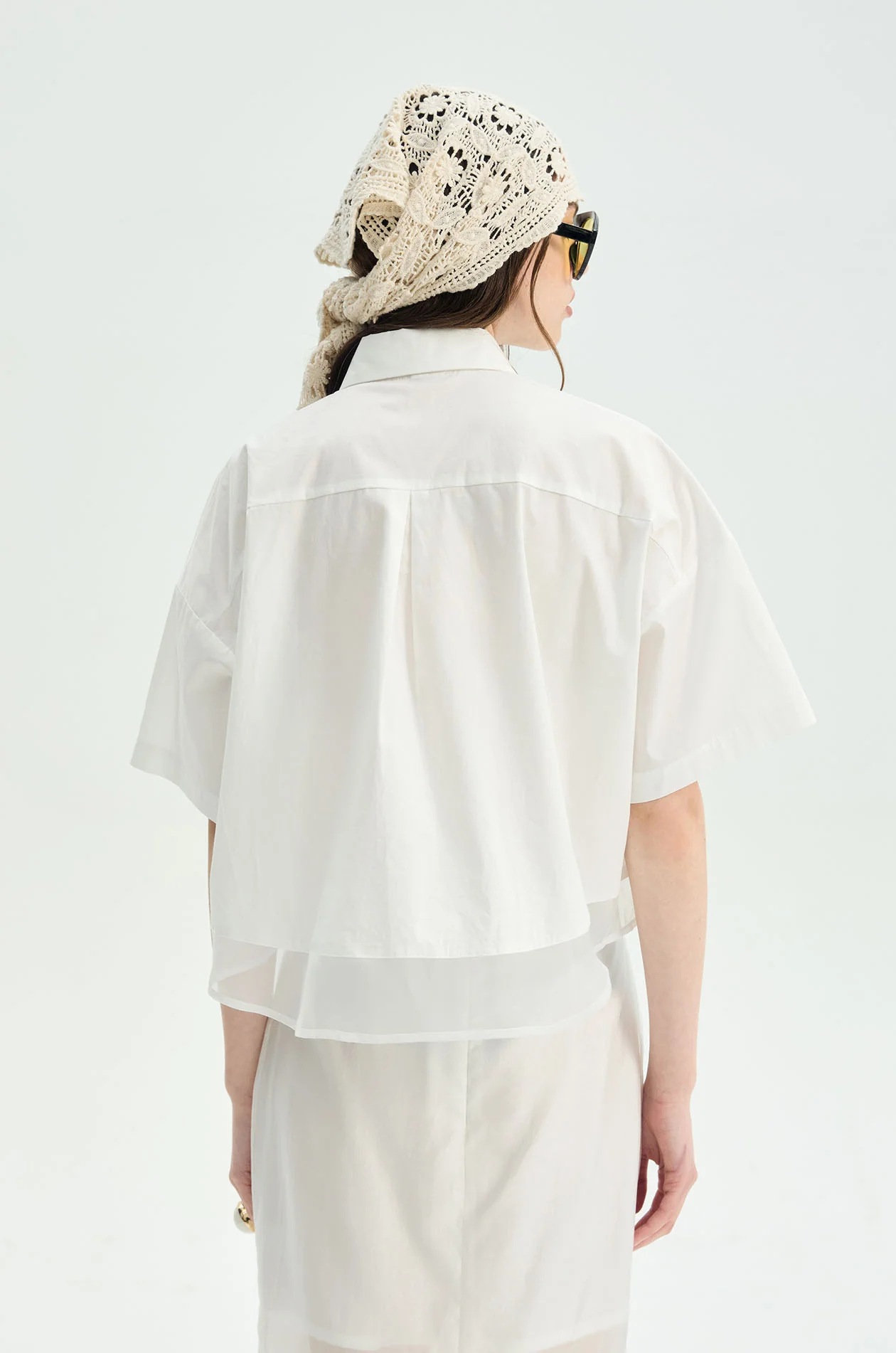 Sheer-Hem Oversized Cropped Shirt - Image 5