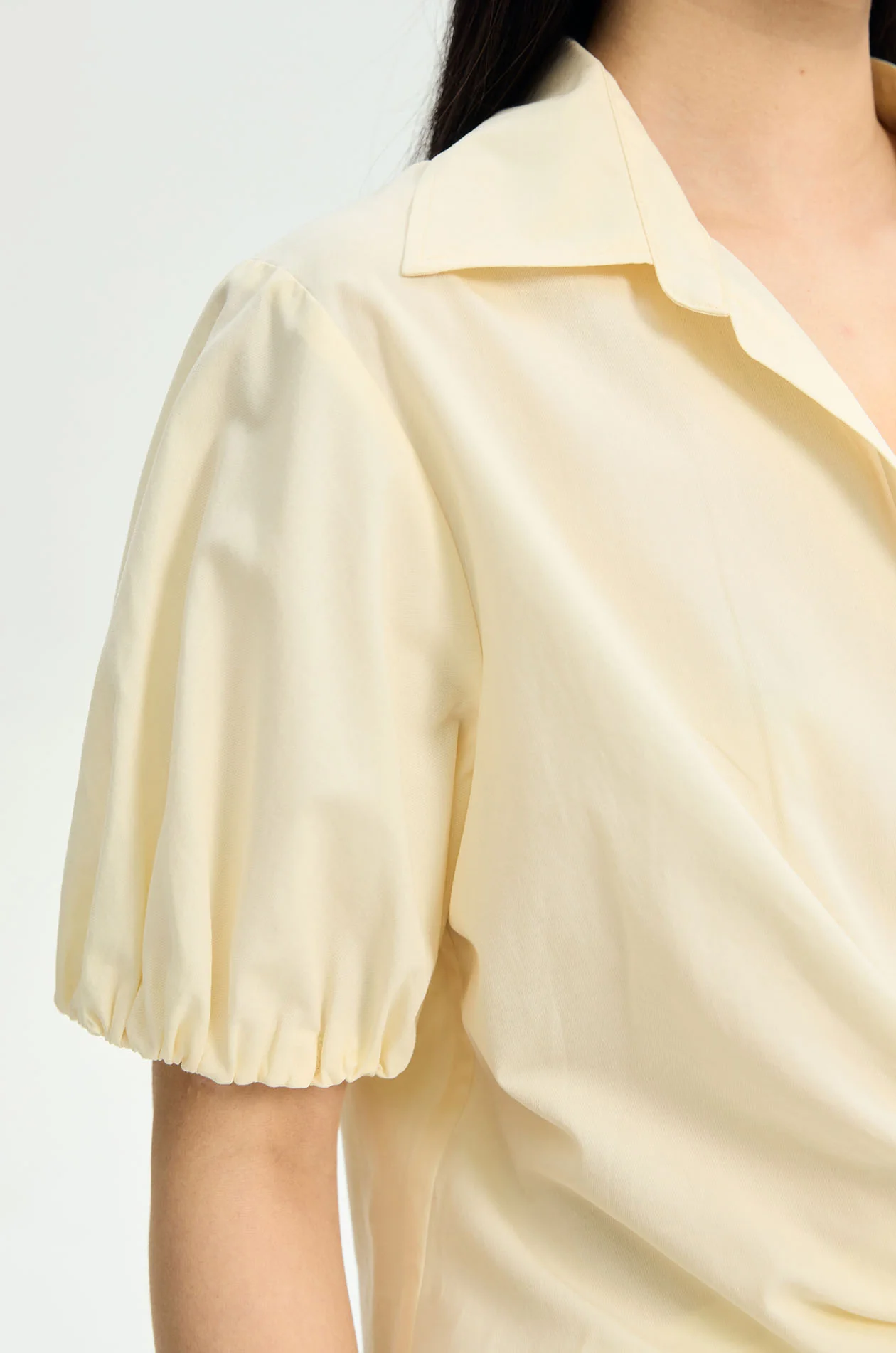 Front-Tie Lyocell-Linen Shirt - Image 4