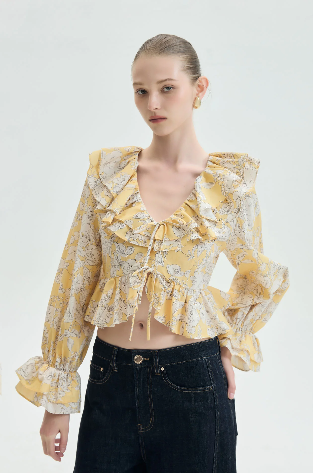 Floral Print Ruffle Blouse - Image 2