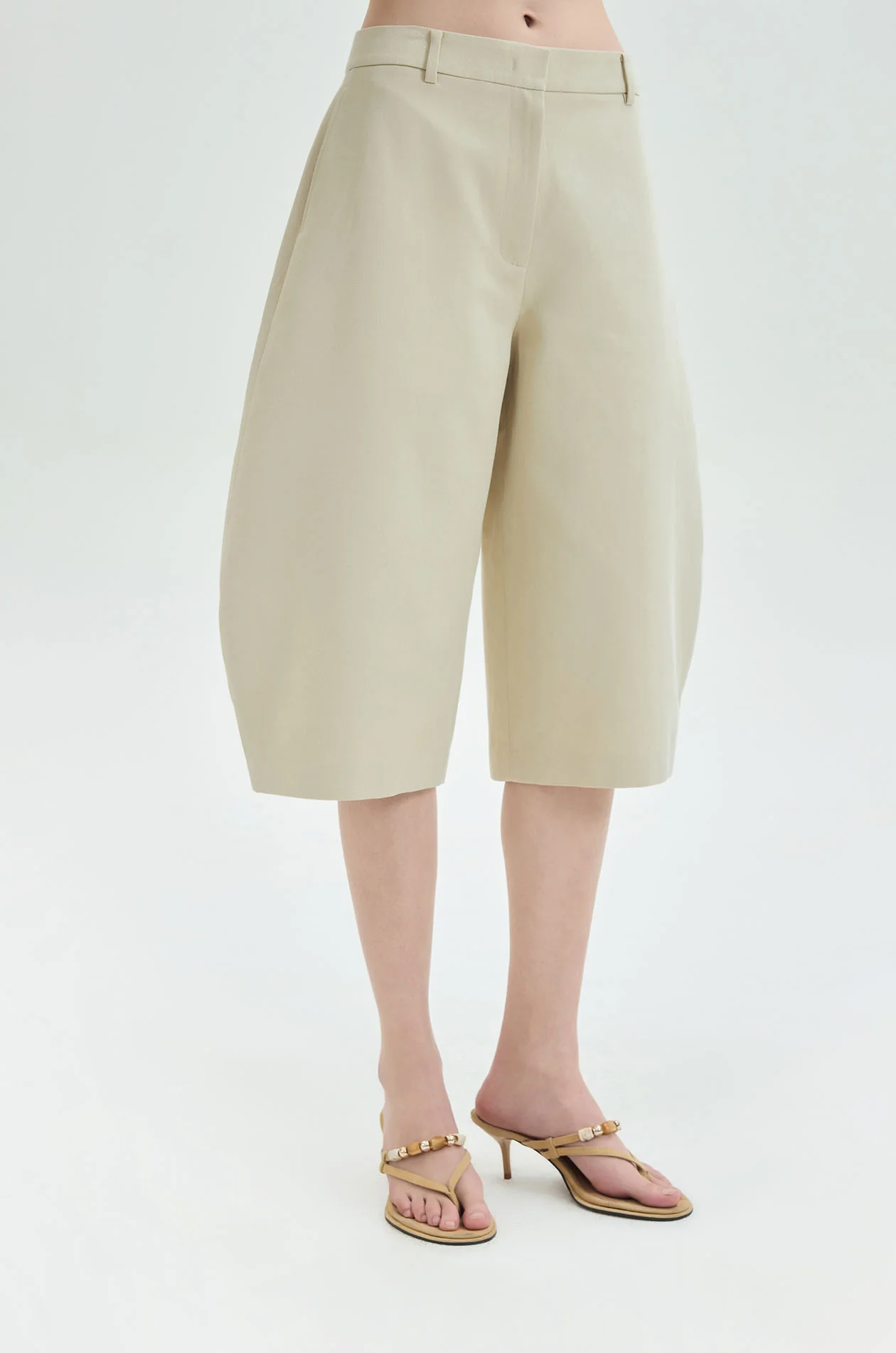 Barrel-Leg Twill Shorts - Image 2