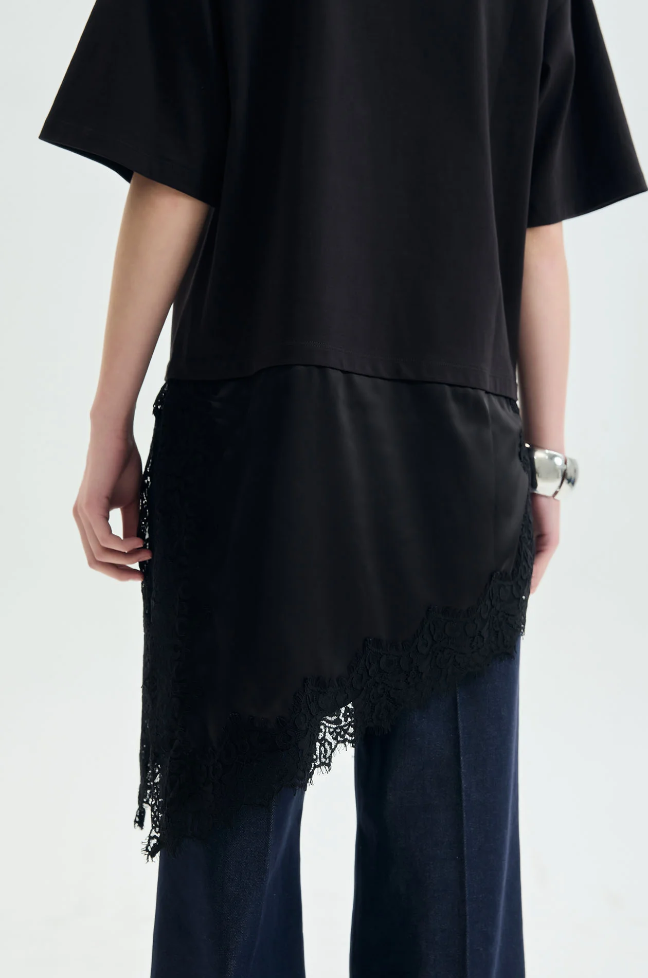 Contrast Hem Oversized T-Shirt - Image 4