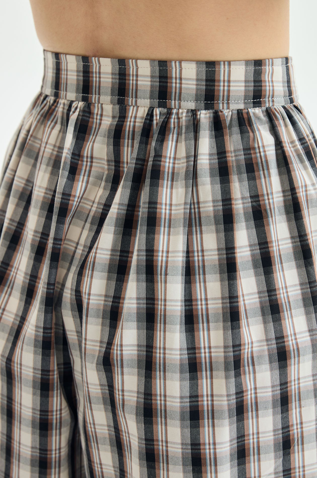 Tie-Cuff Plaid Balloon Pants - Image 4