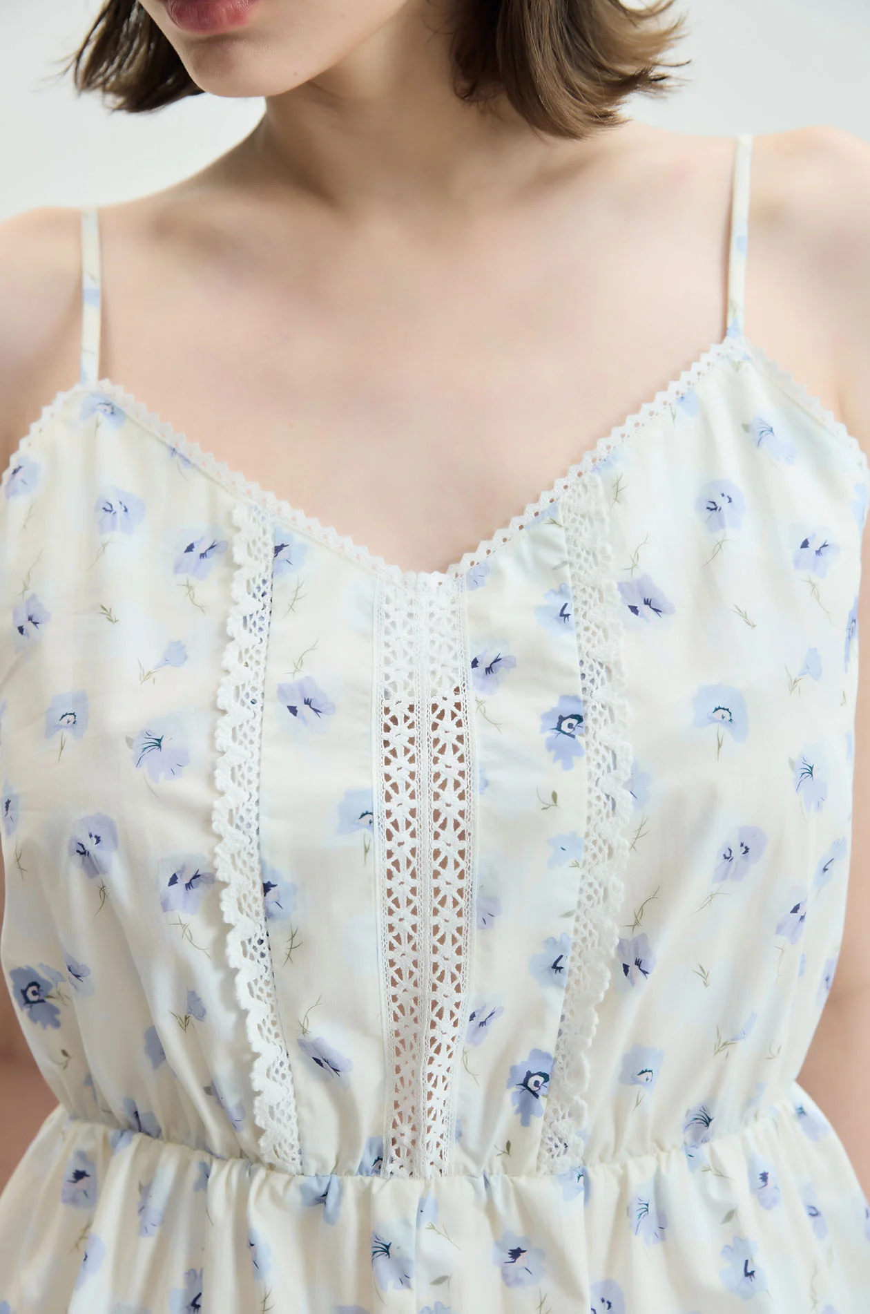 Ditsy Floral Peplum Cami Top - Image 3