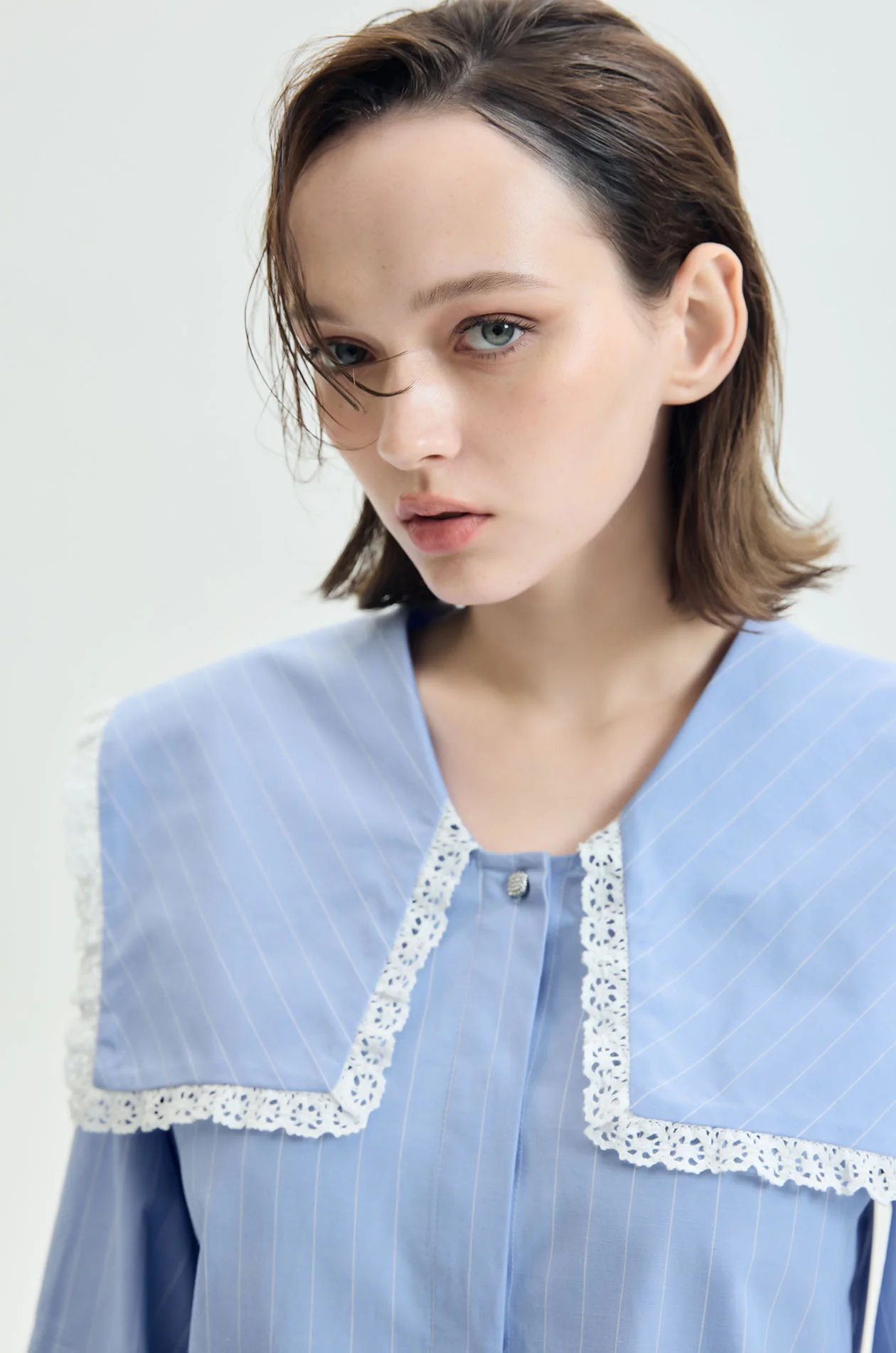Lace-Trim Sailor Collar Blouse - Image 3