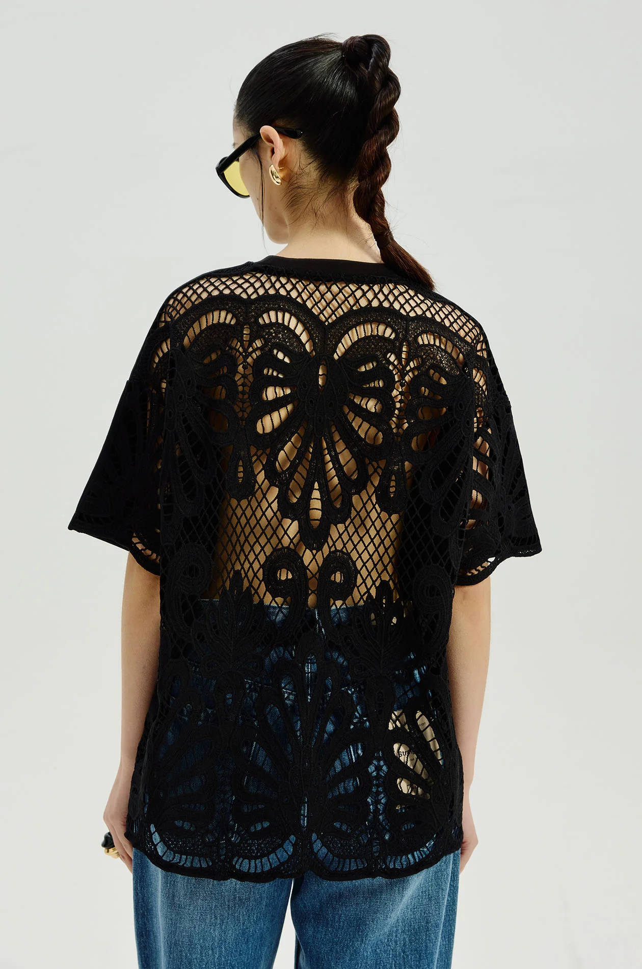 Lace-Back Oversized T-Shirt - Image 4