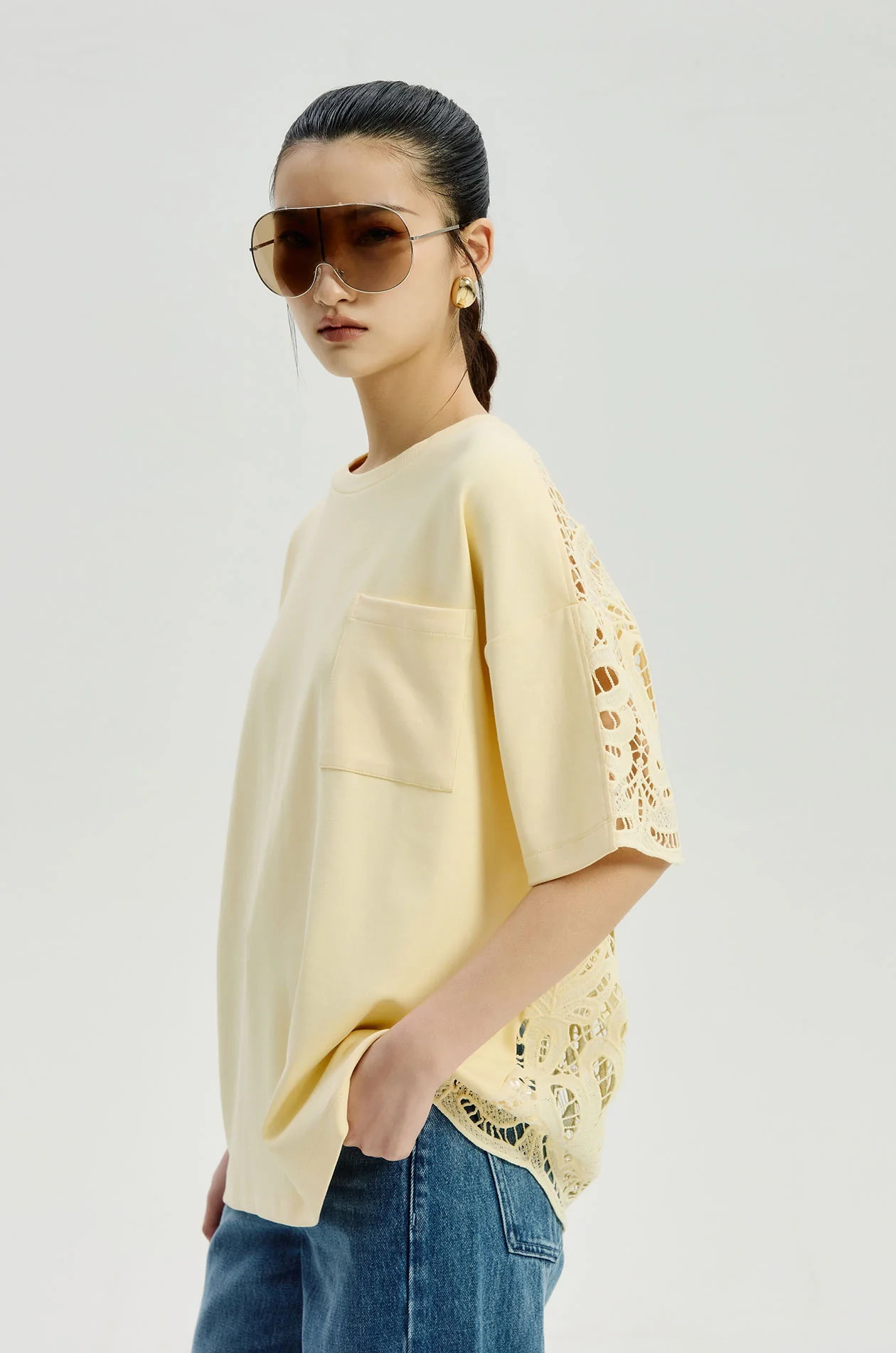 Lace-Back Oversized T-Shirt - Image 6