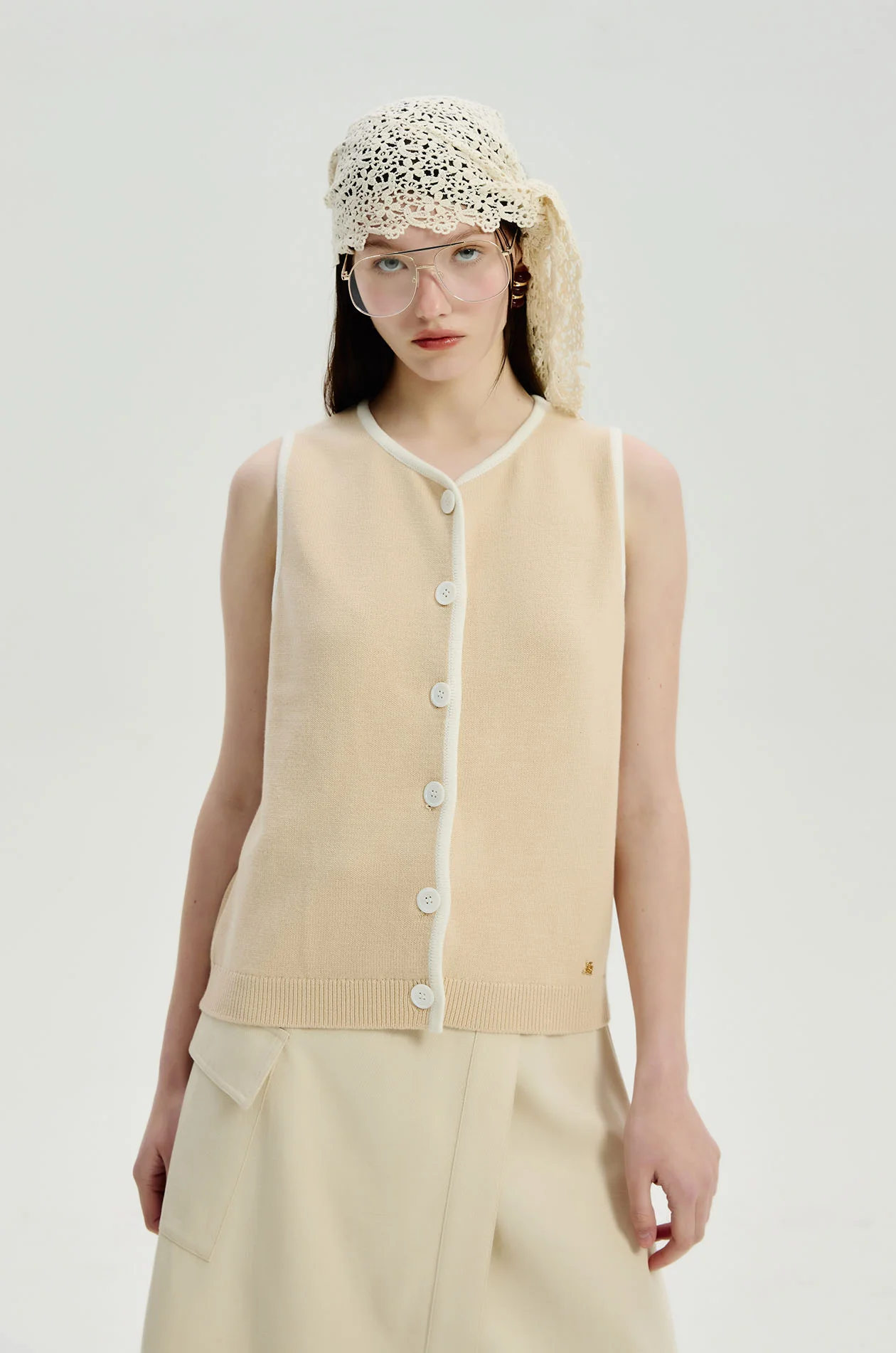 Relaxed Sweater Vest - Image 2