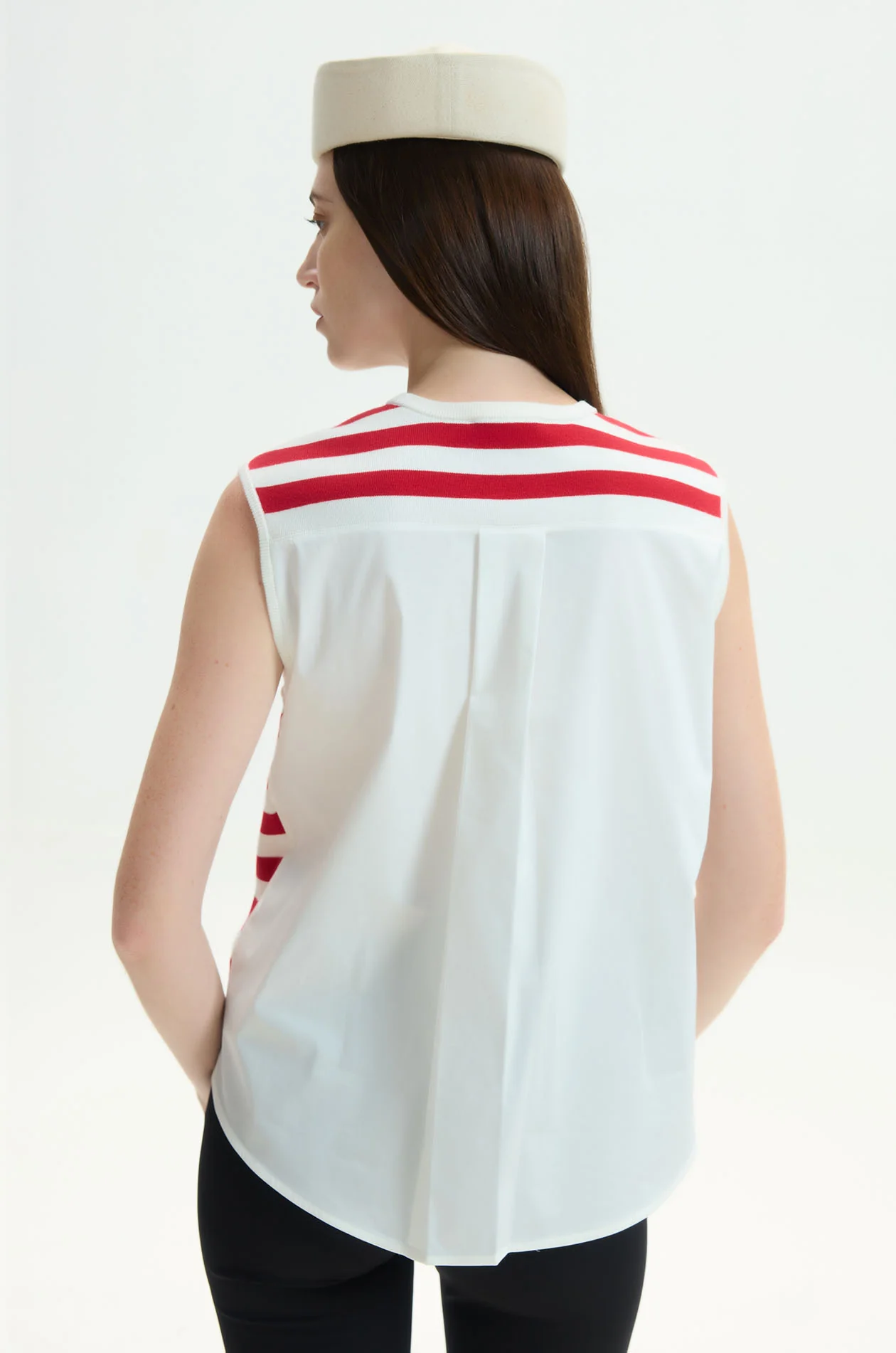 Layered Sleeveless Knit Top - Image 10