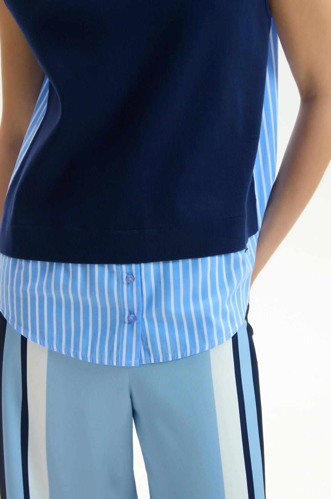 Layered Sleeveless Knit Top - Image 3