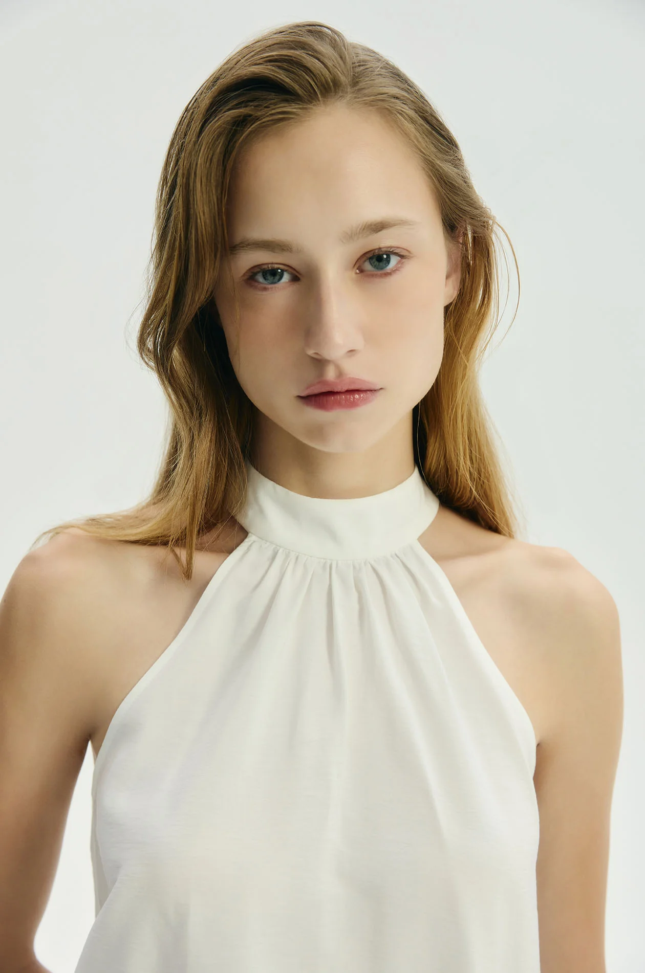 Crinkled Halter Neck Top - Image 8