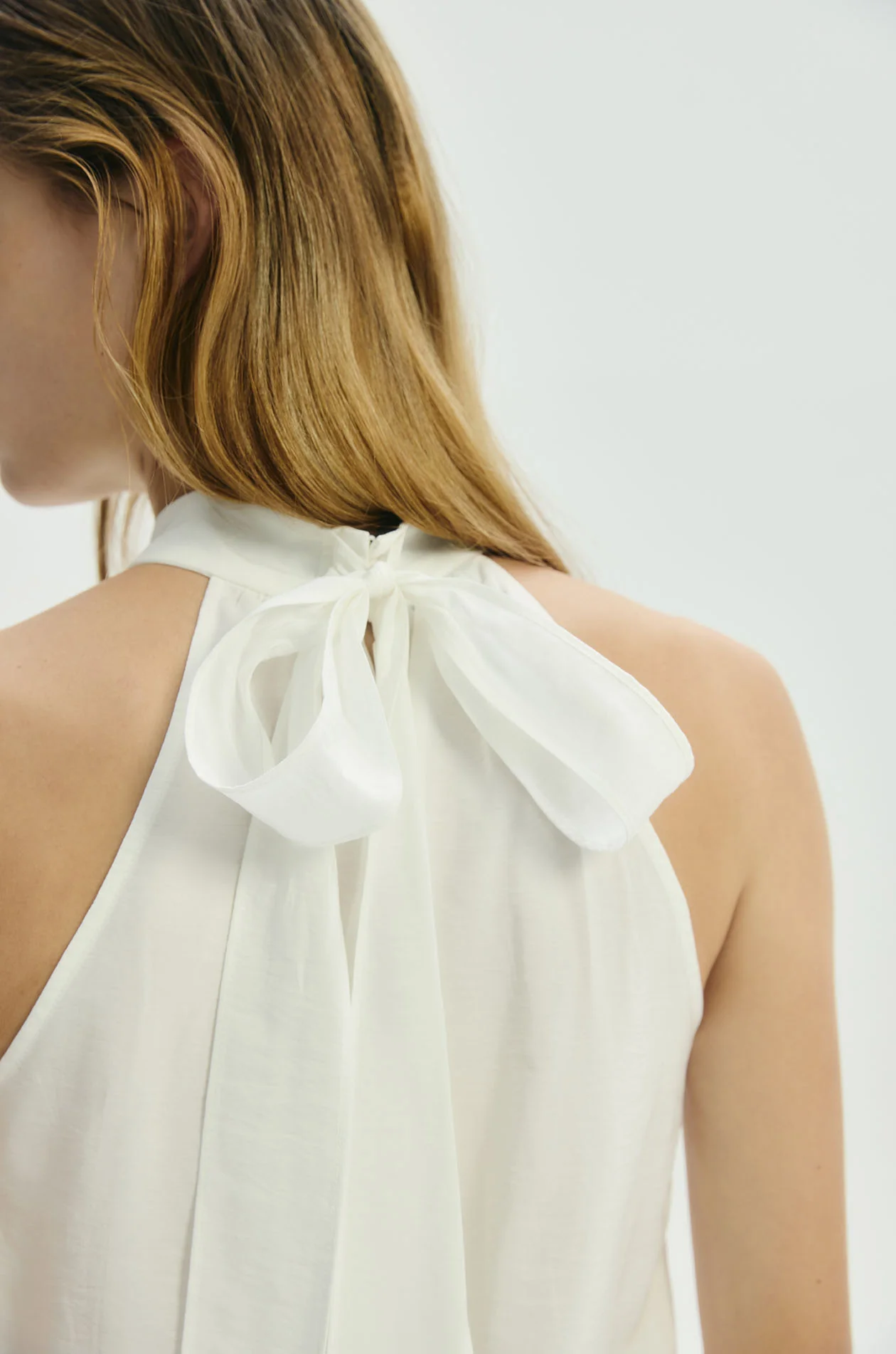 Crinkled Halter Neck Top - Image 9