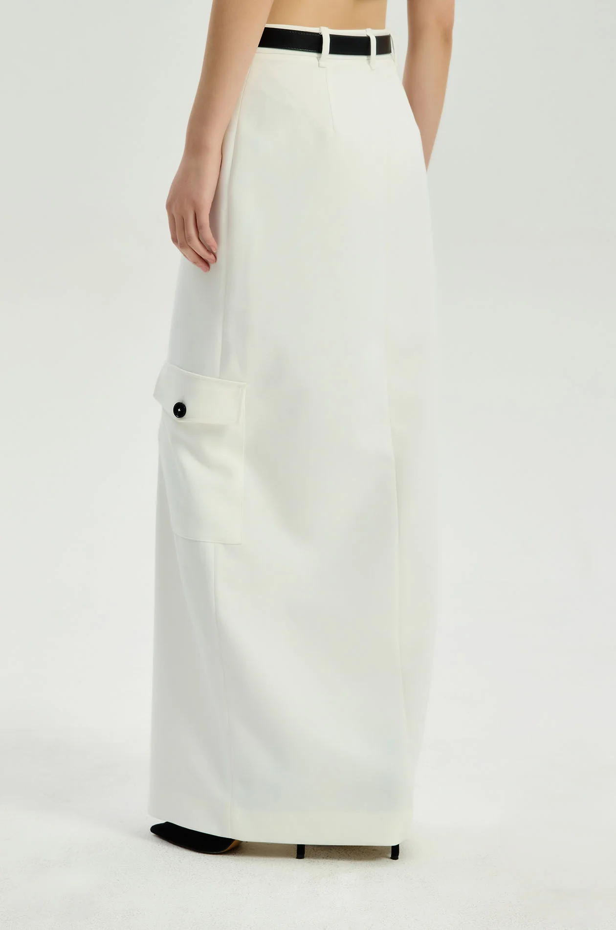 High-Rise Column Cargo Skirt - Image 4