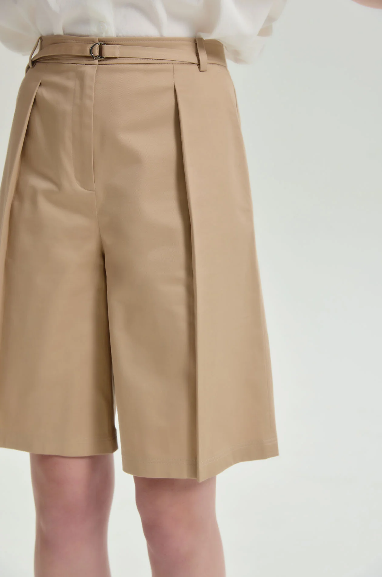 Bermuda Shorts with Belt - Image 6