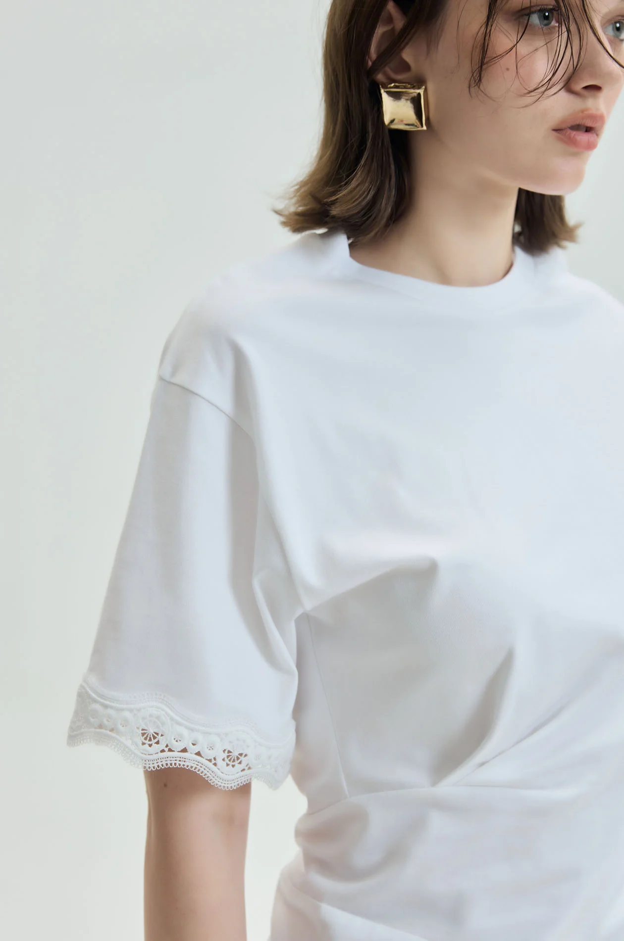 Lace Trim Waist-Defined T-Shirt - Image 8