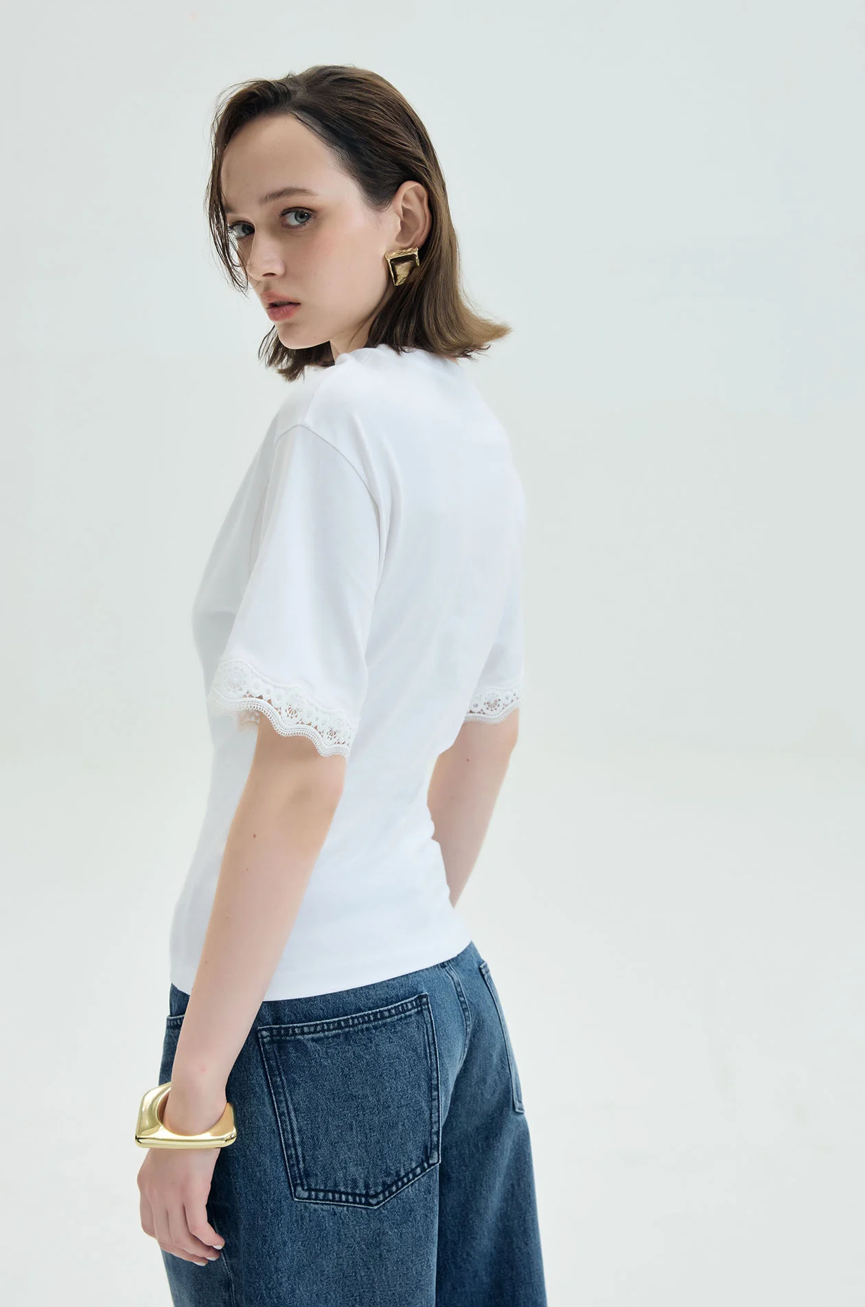 Lace Trim Waist-Defined T-Shirt - Image 9