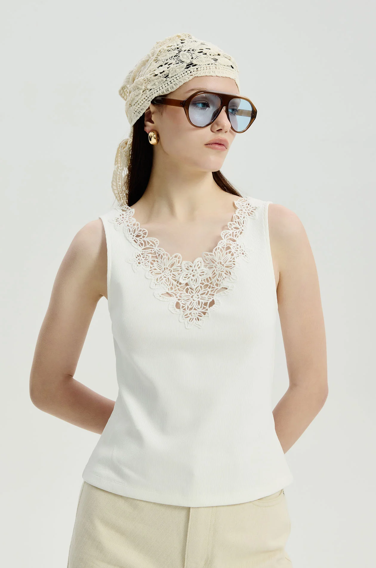 Lace Trim Ribbed Tank Top - Image 2