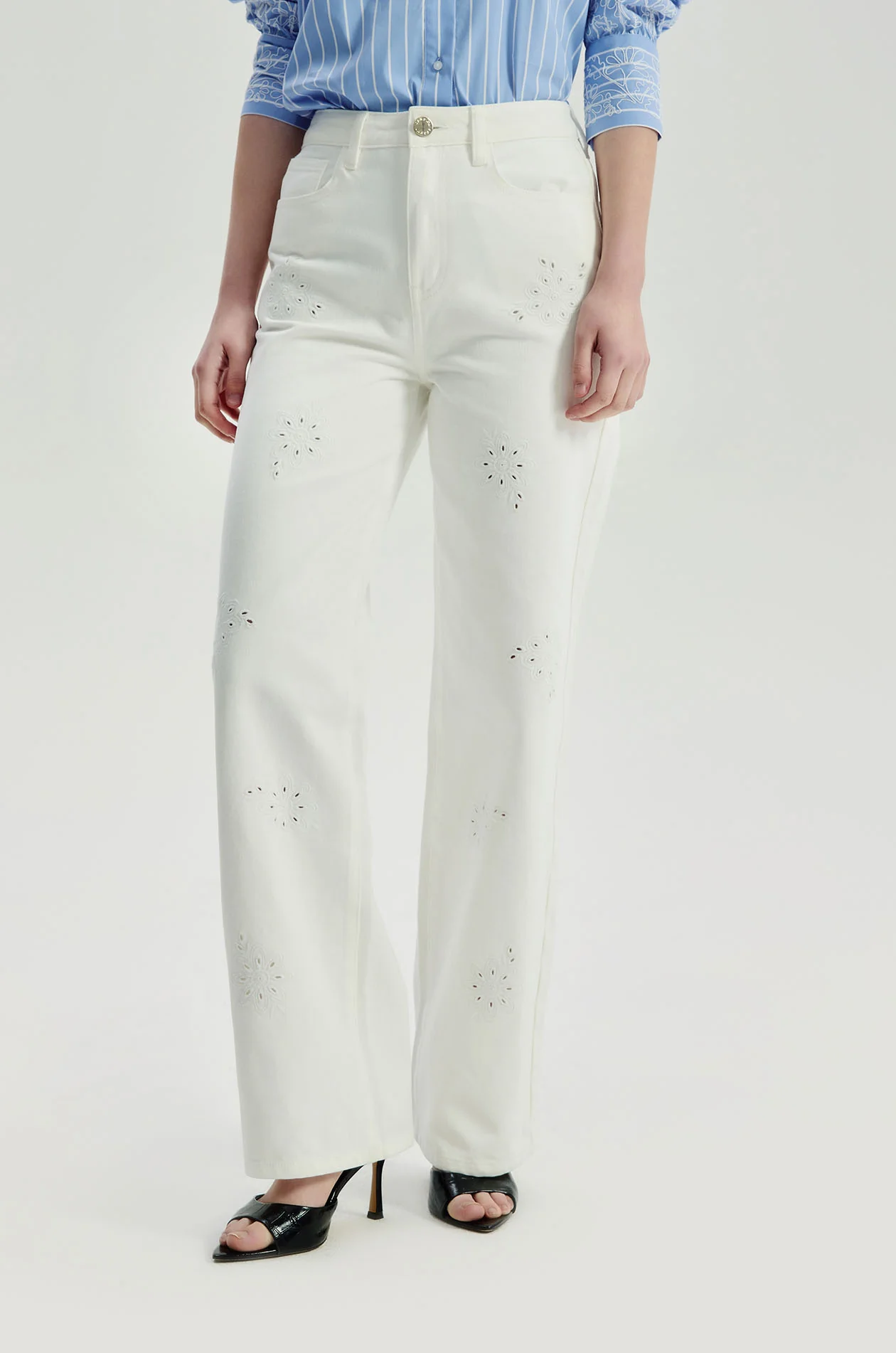 Broderie Anglaise Straight-Leg Jeans - Image 2