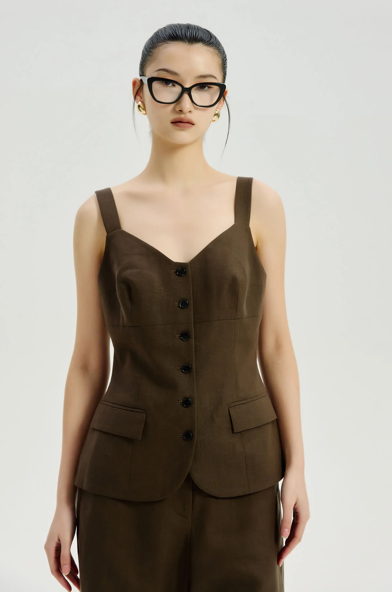 Hourglass Casual Vest - Image 2