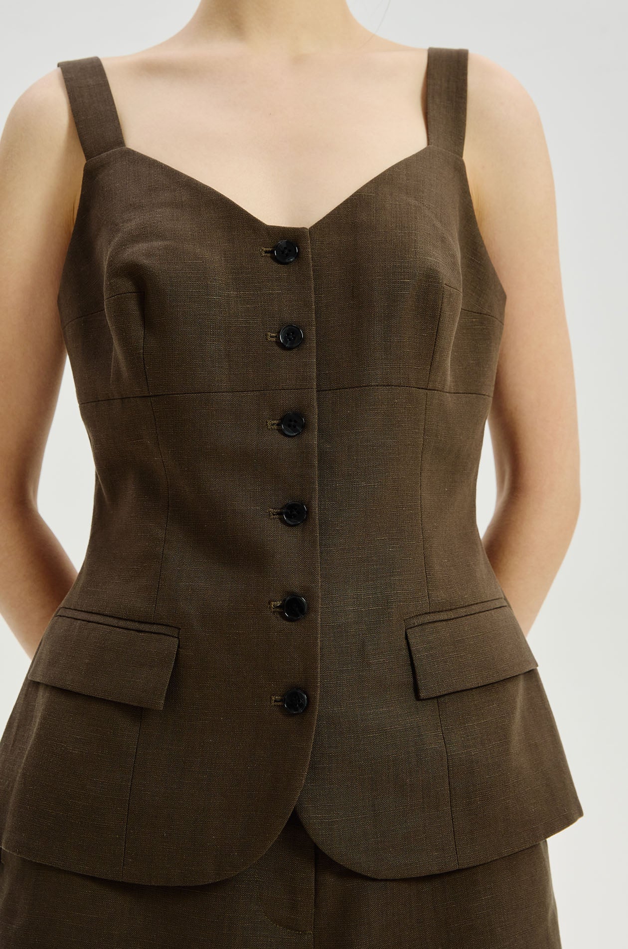 Hourglass Casual Vest - Image 3