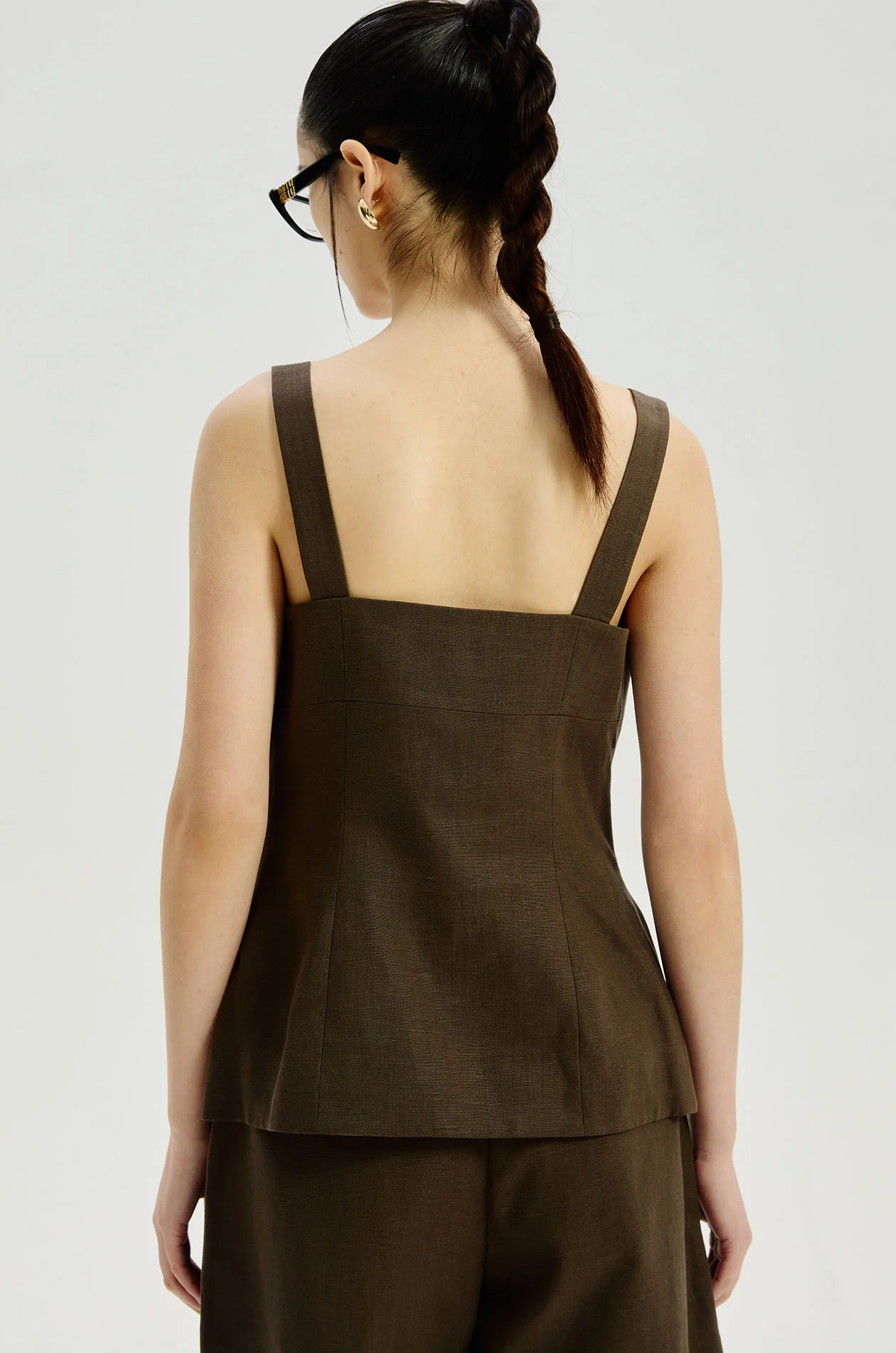 Hourglass Casual Vest - Image 5