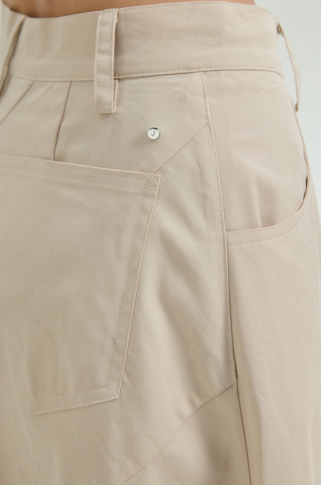 Angular Seamed Flare Skirt - Image 4
