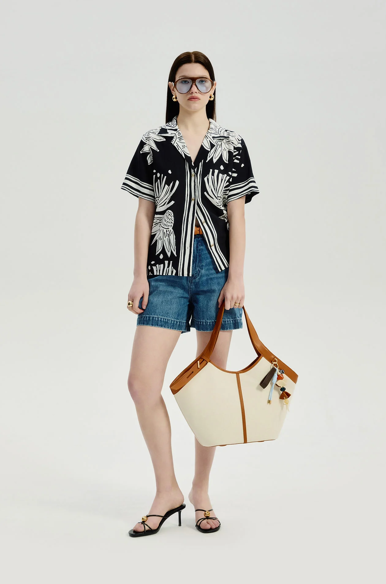 Contrast Floral Resort Shirt