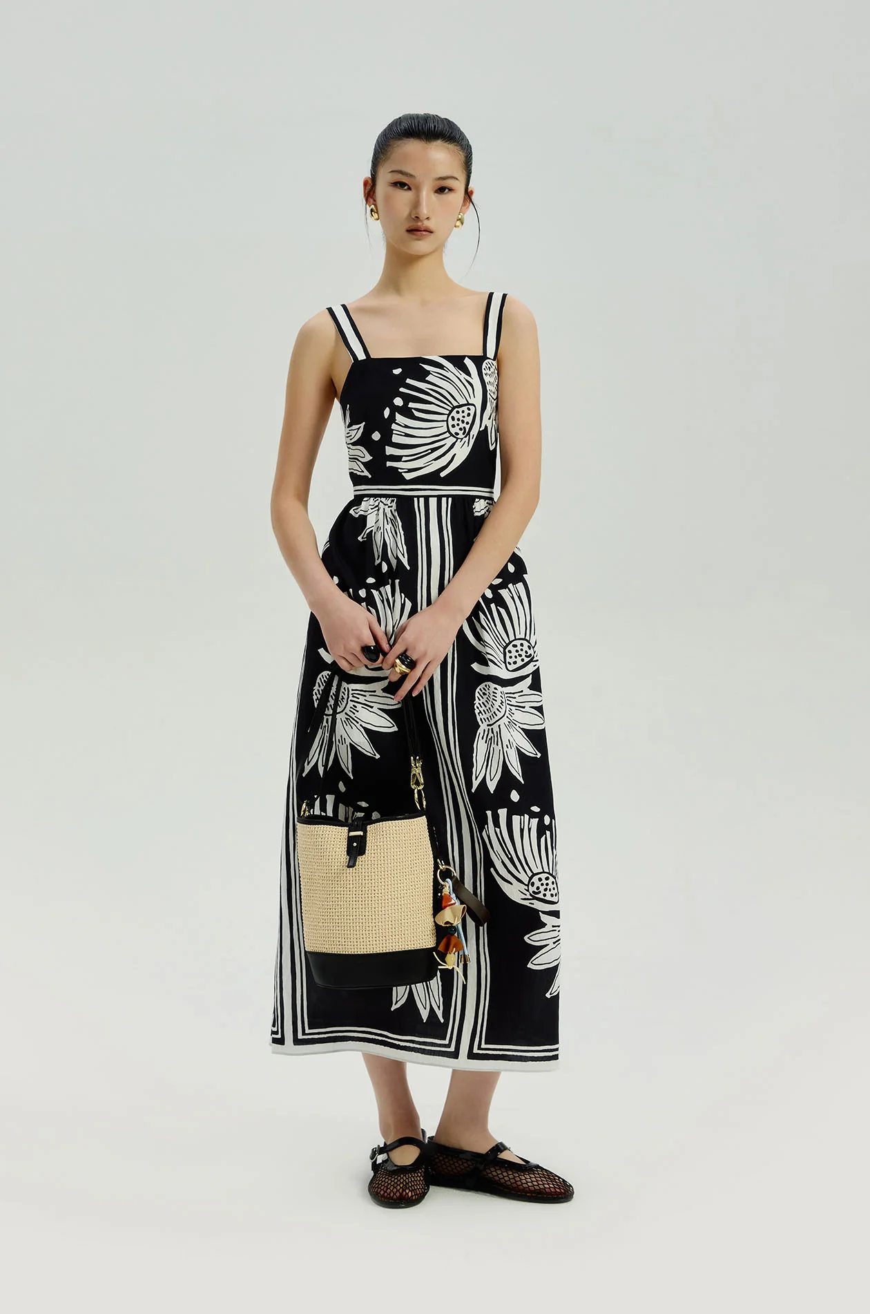 Contrast Floral Strappy Midi Dress