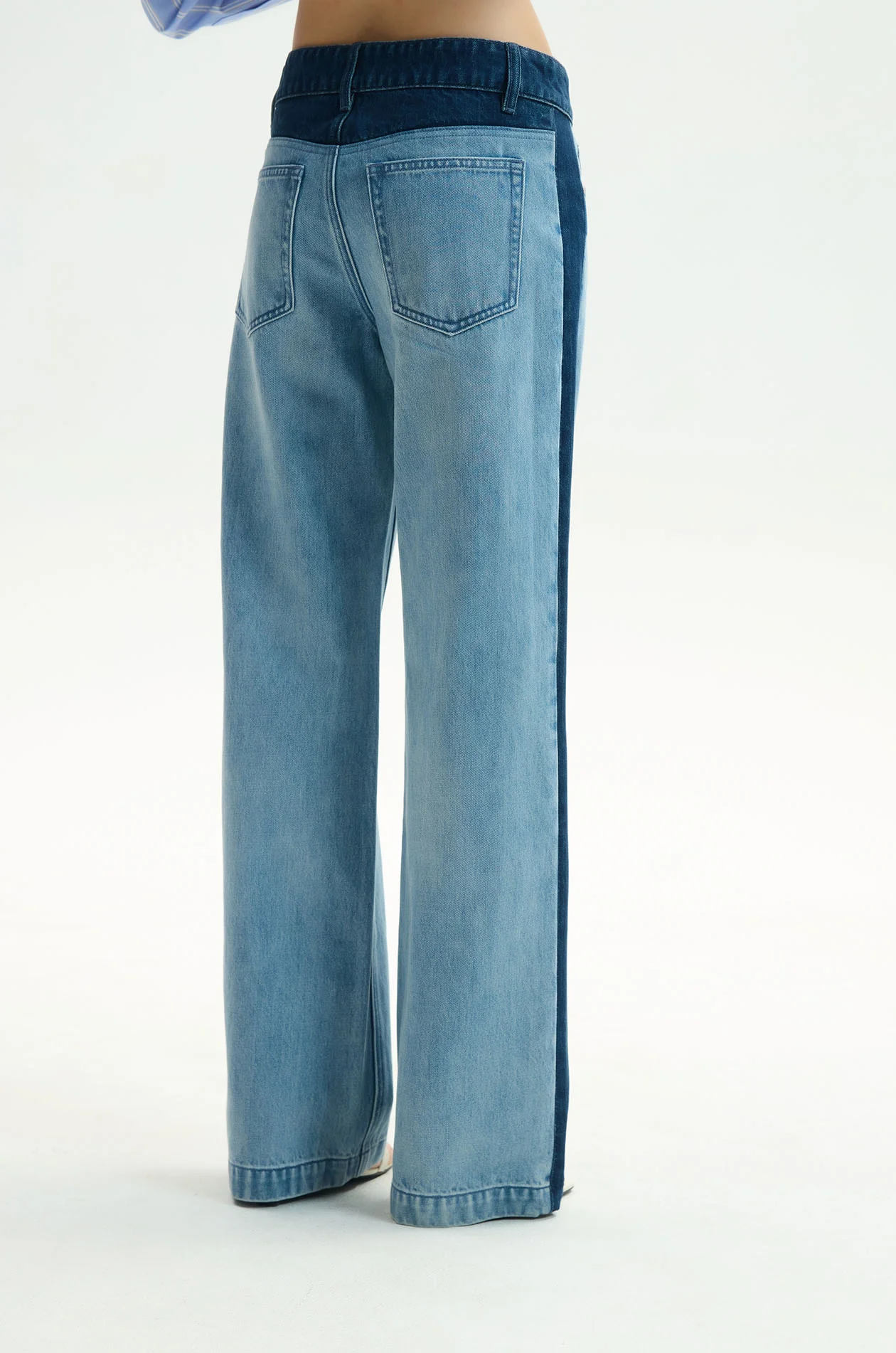 Contrast Edge Jeans - Image 6