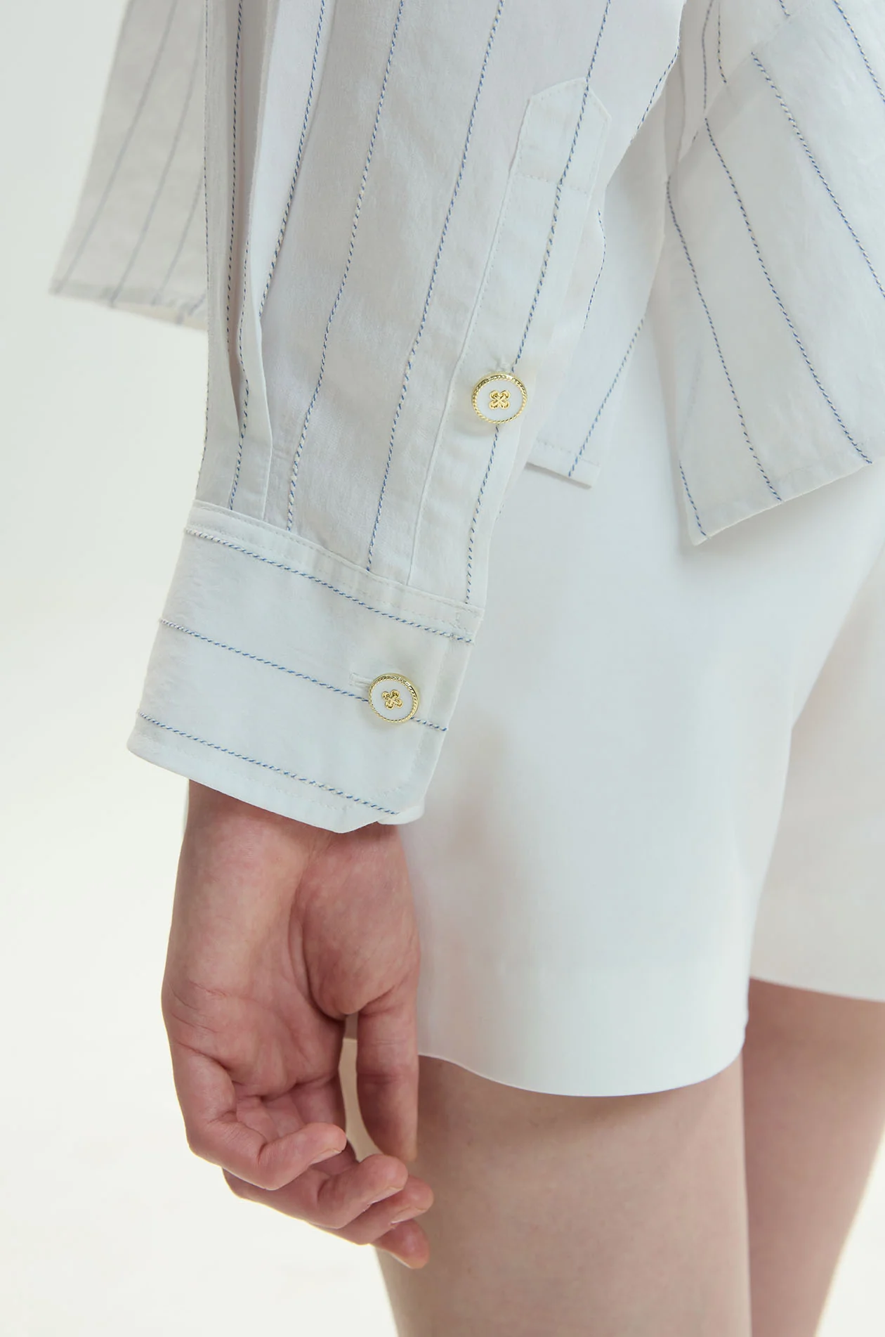 Striped Oversized Shirt with Scarf - Image 4