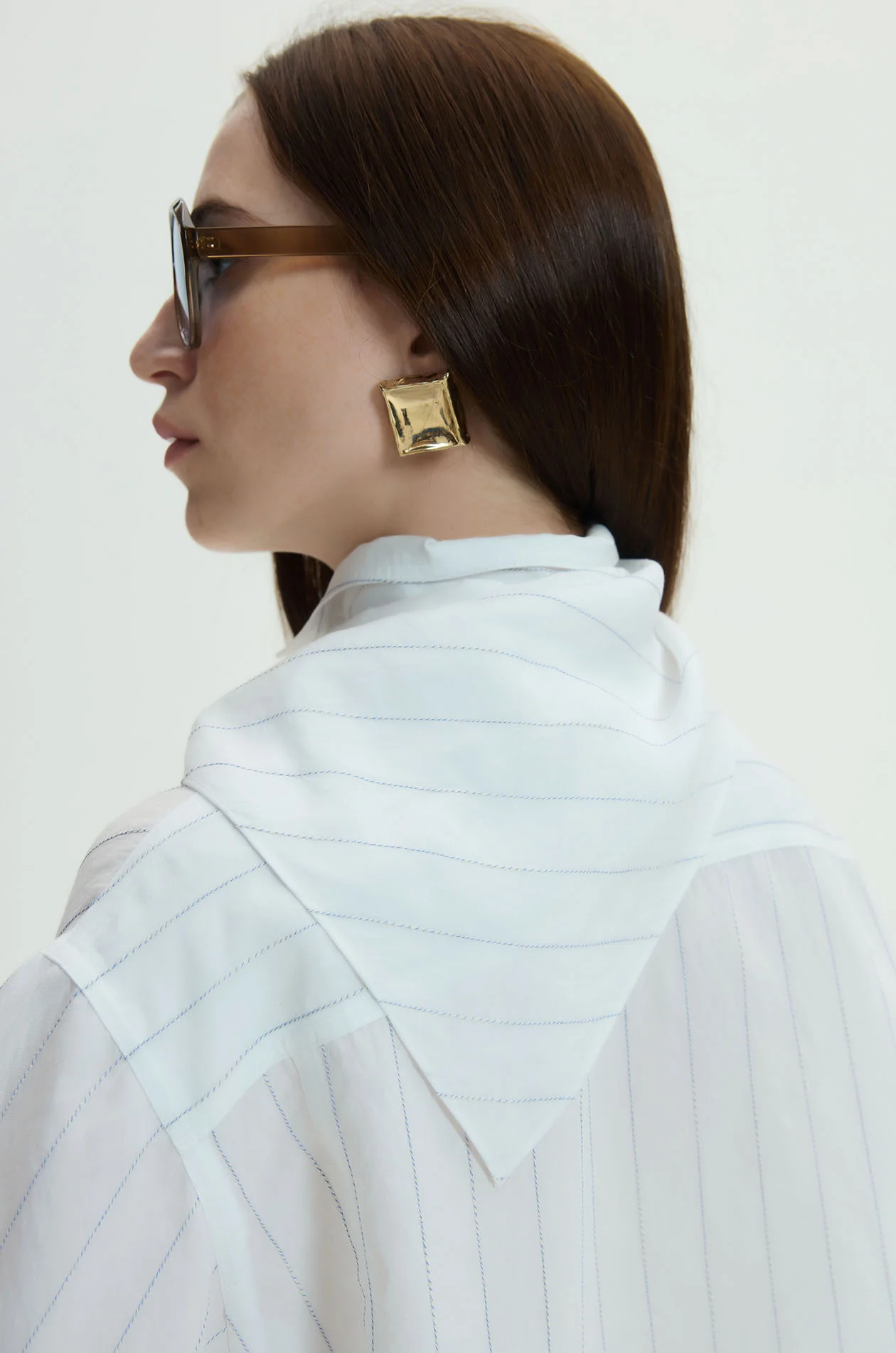 Striped Oversized Shirt with Scarf - Image 5