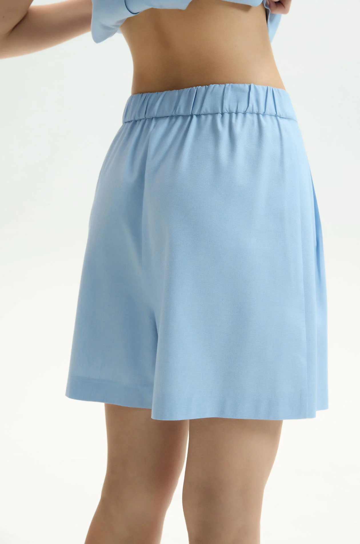 Knee-Length Shorts - Image 3