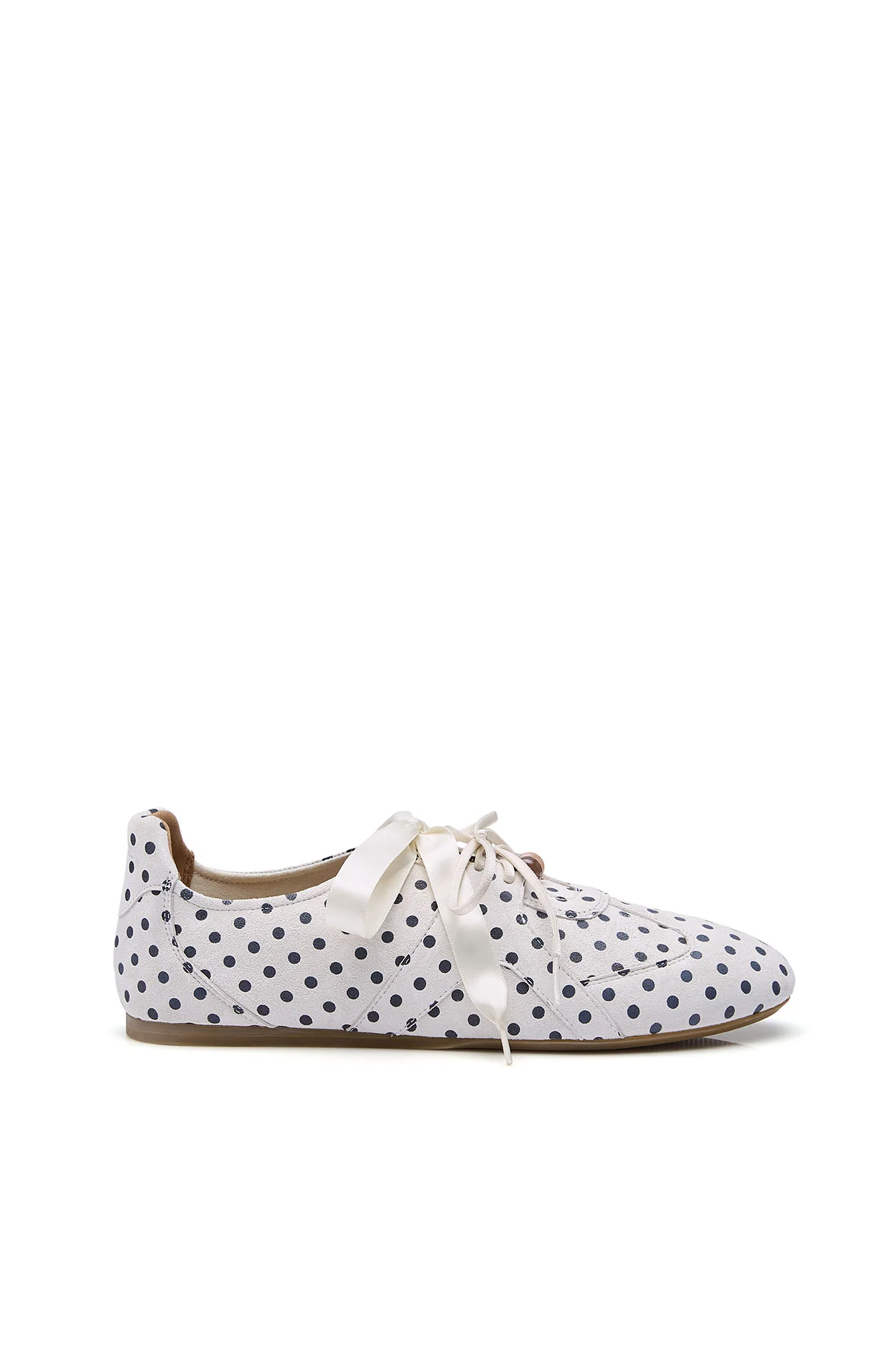 Ribbon Lace Sneakers with Dot - Image 3