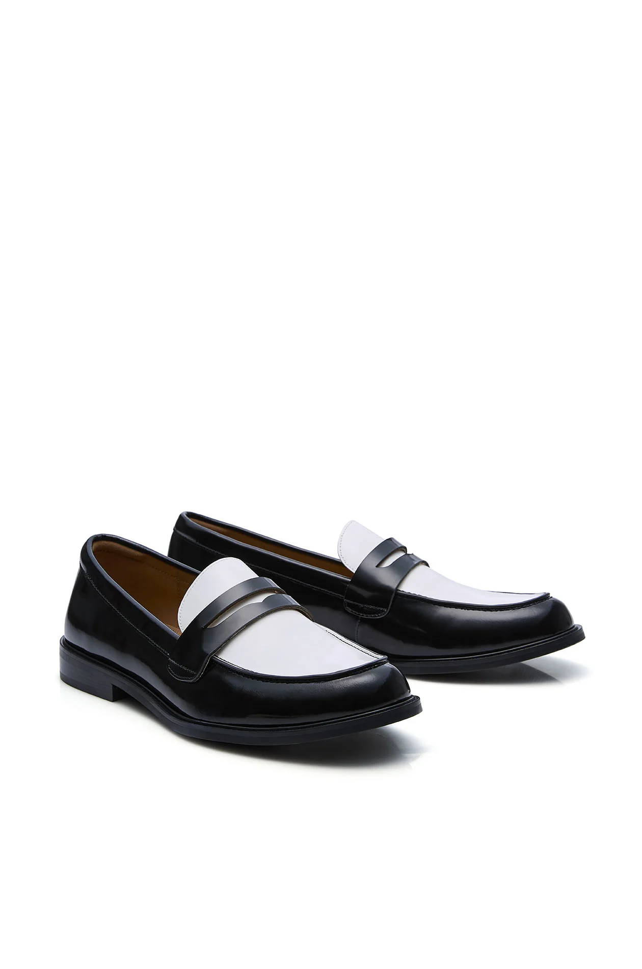 Contrast Leather Loafers